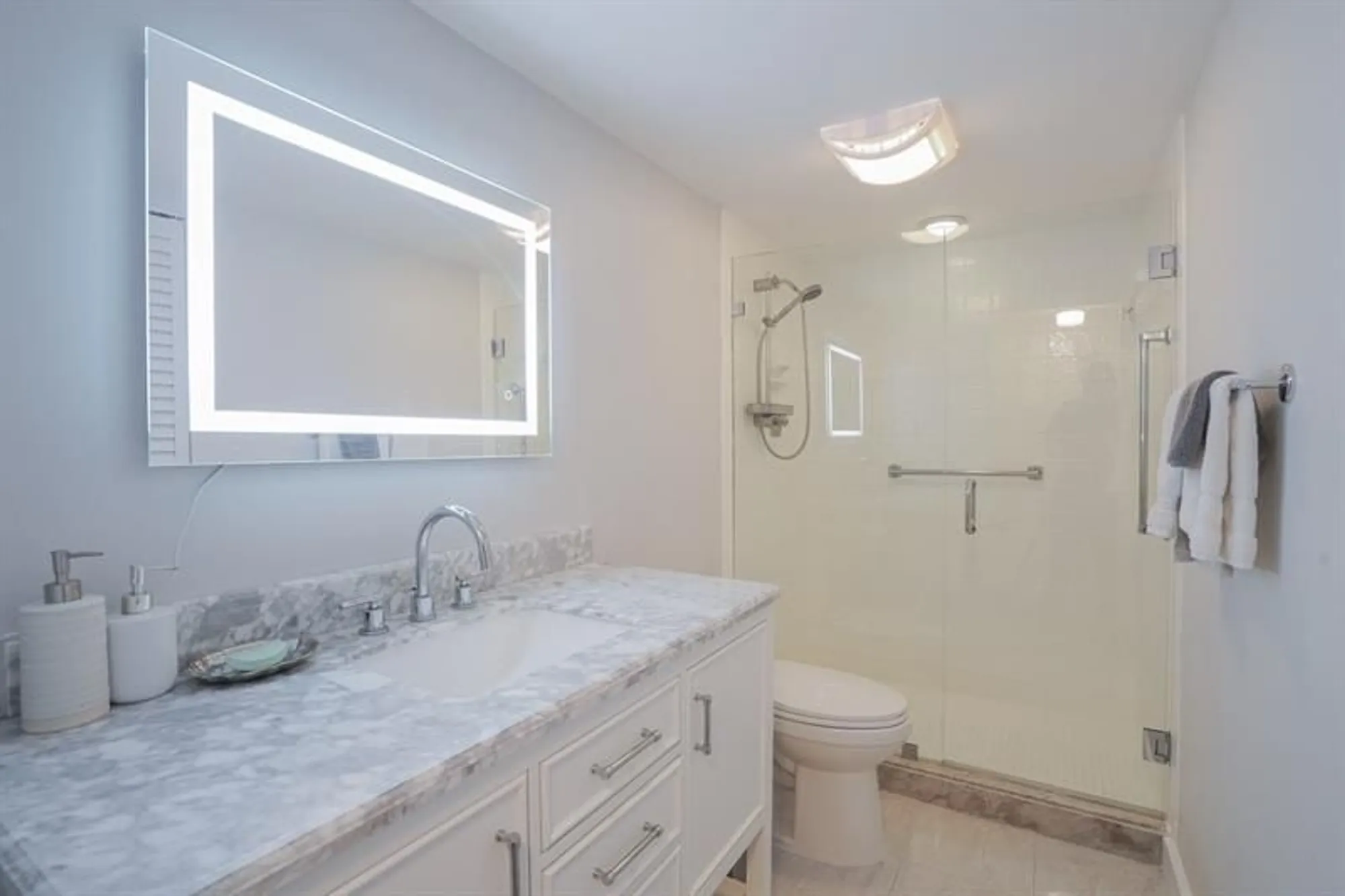 Property Slideshow image 13 of 71 | 3201 portofino pt f1, Coconut Creek, FL, 33066