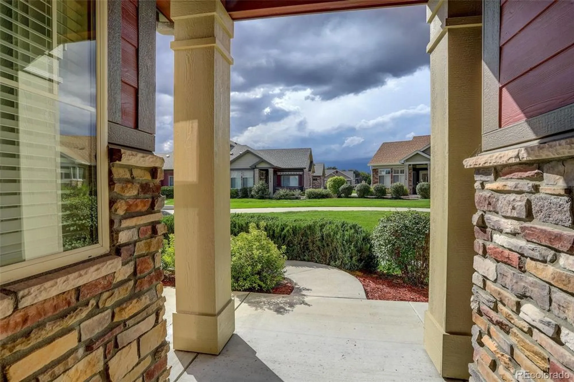 Property Slideshow image 27 of 32 | 12627 madison way, Thornton, CO, 80241