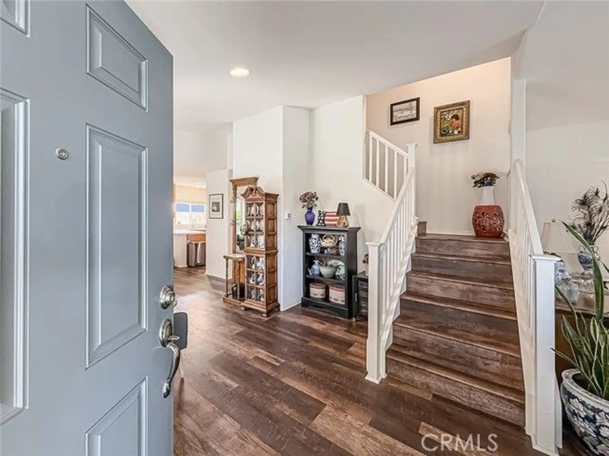 Property Slideshow image 6 of 47 | 2037 freesia ave, Simi Valley, CA, 93063