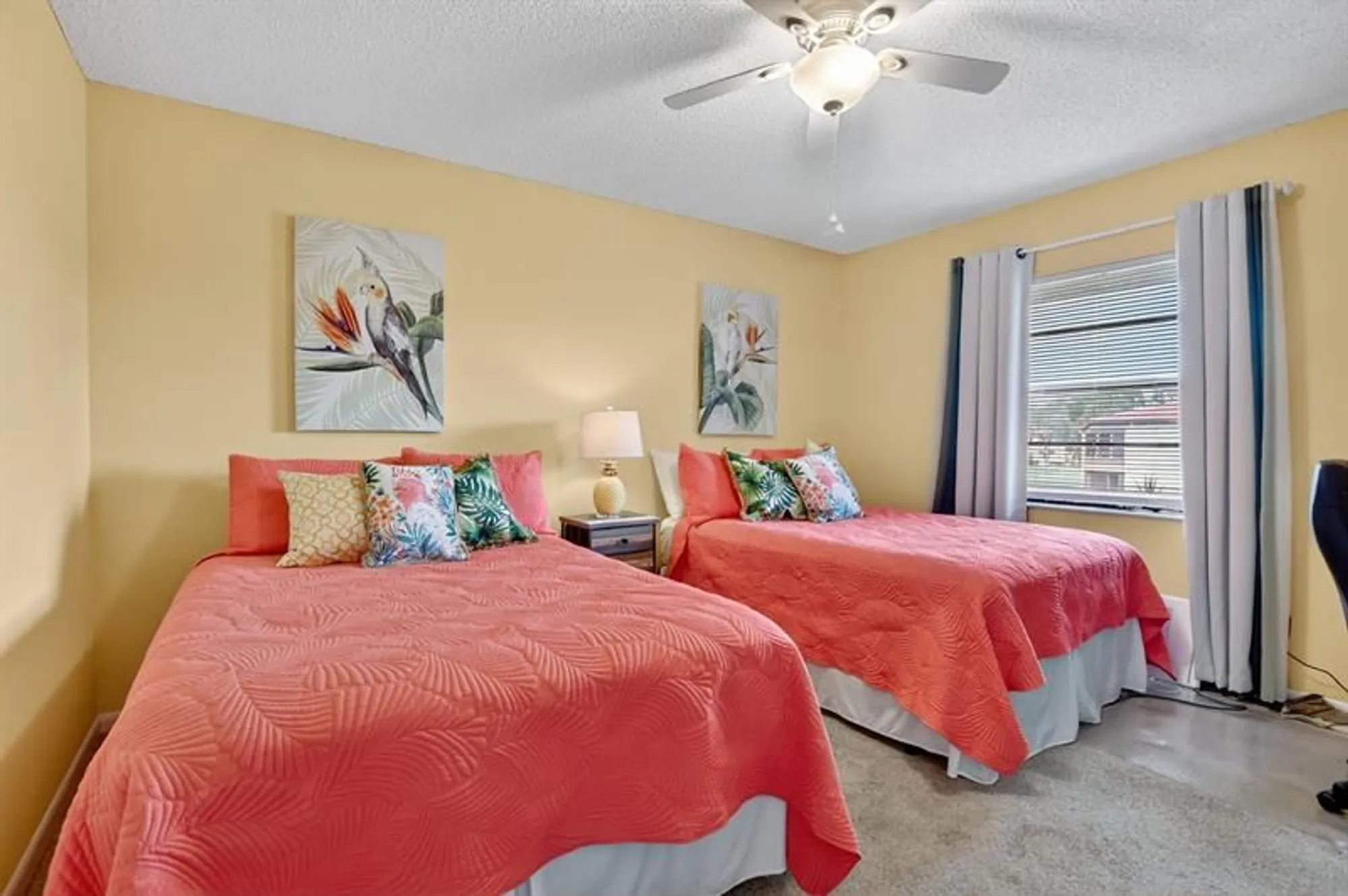 Property Slideshow image 27 of 46 | 21219 lago cir j, Boca Raton, FL, 33433