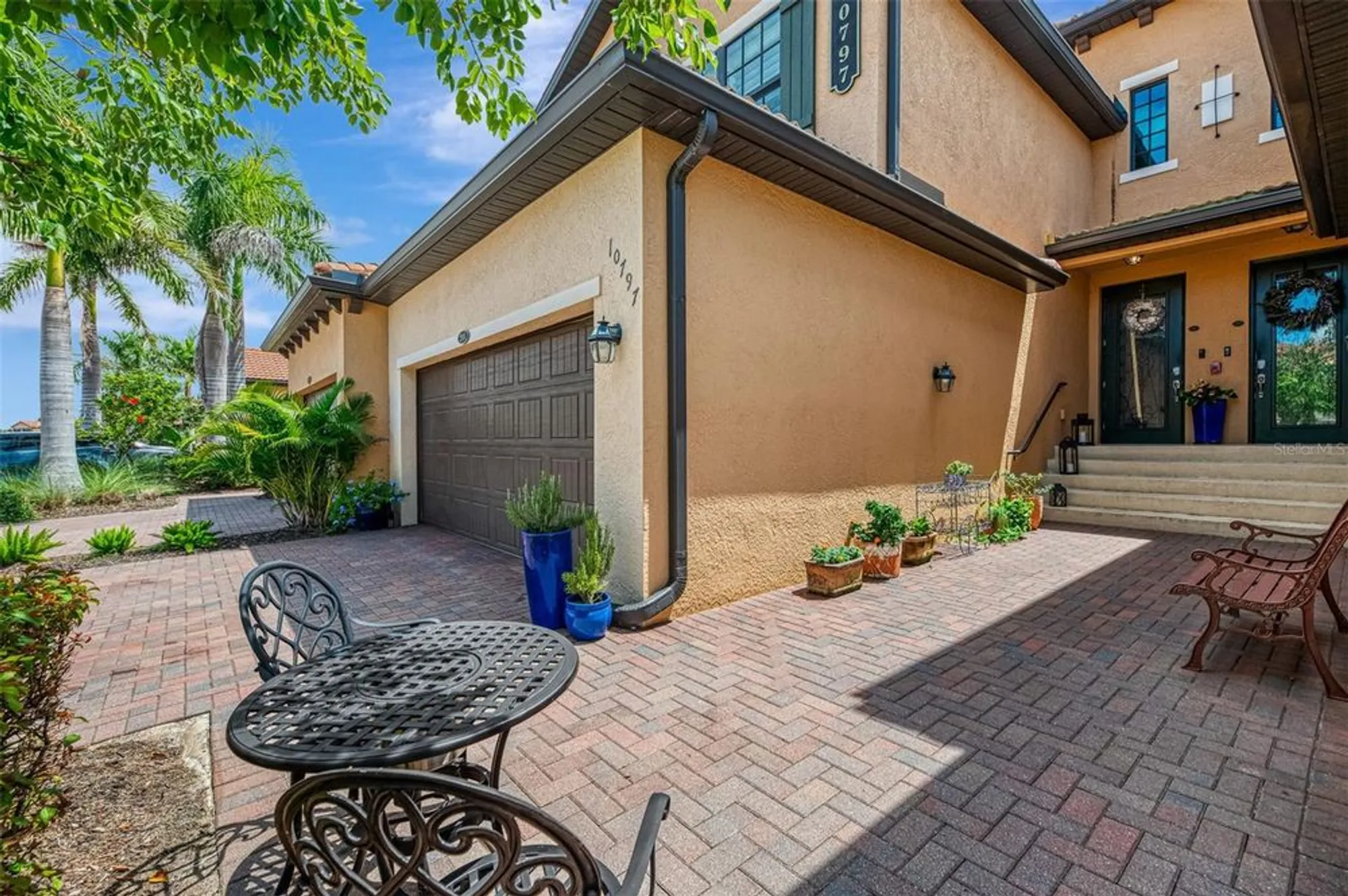 Property Slideshow image 8 of 98 | 10797 tarflower dr unit 201, Venice, FL, 34293