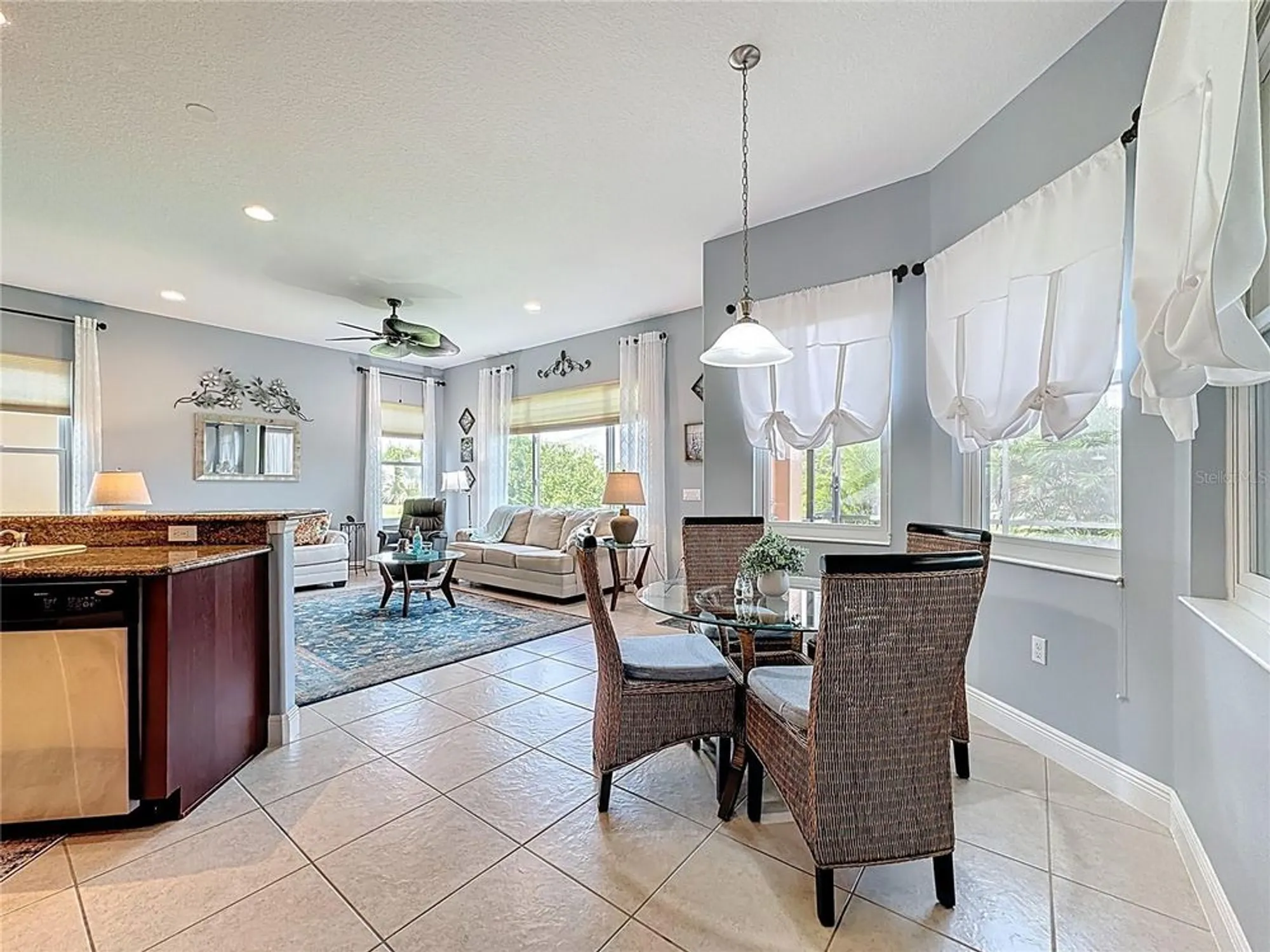 Property Slideshow image 18 of 79 | 670 carmel ln, Poinciana, FL, 34759