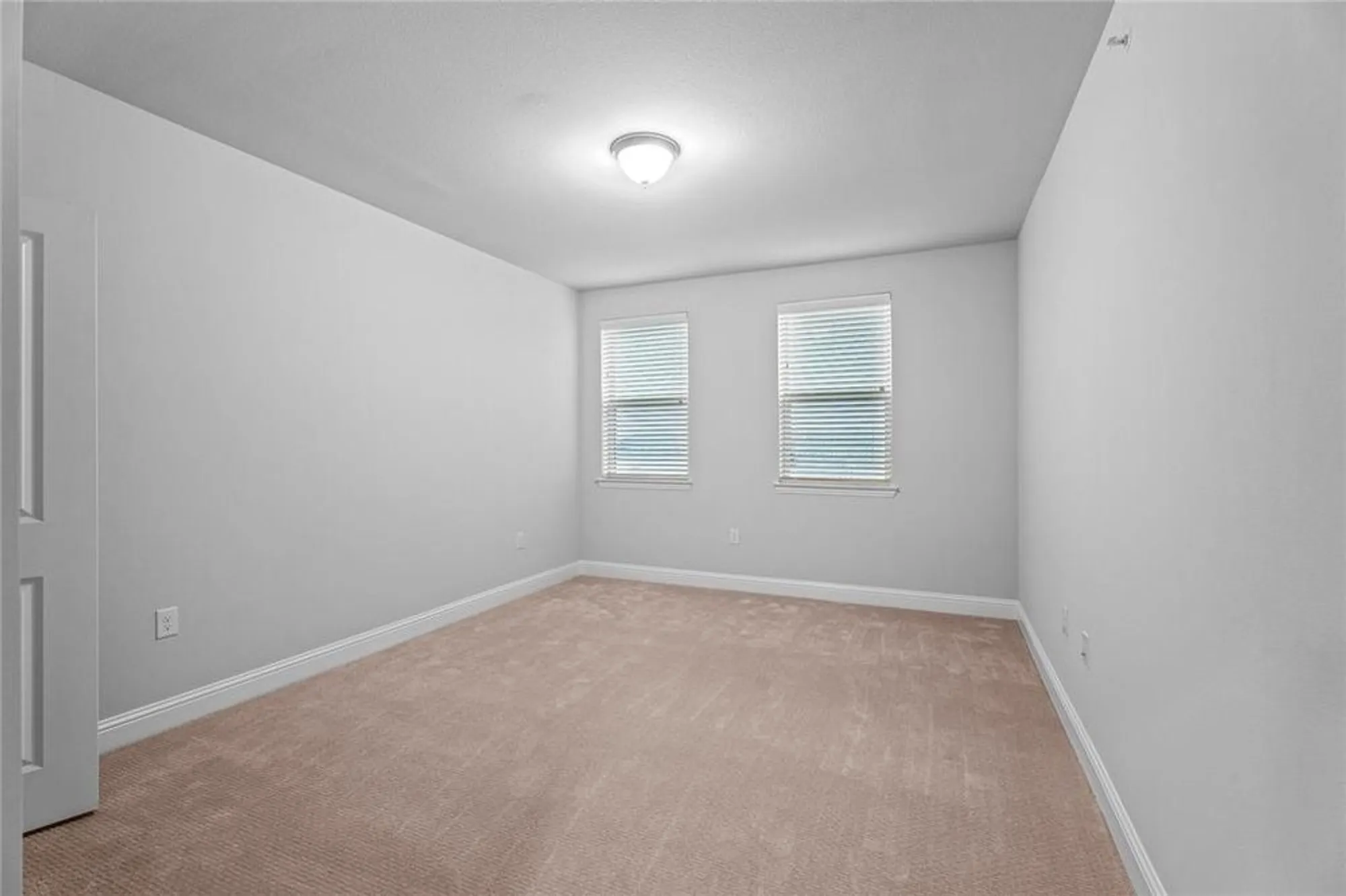 Property Slideshow image 17 of 25 | 651 n watters rd apt 3202, Allen, TX, 75013