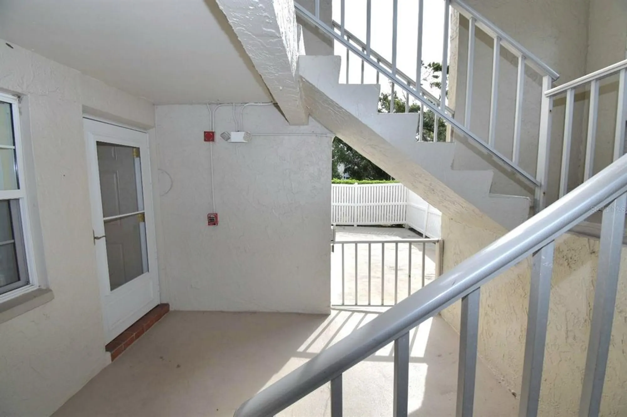 Property Slideshow image 34 of 50 | 940 virginia st 108, Dunedin, FL, 34698