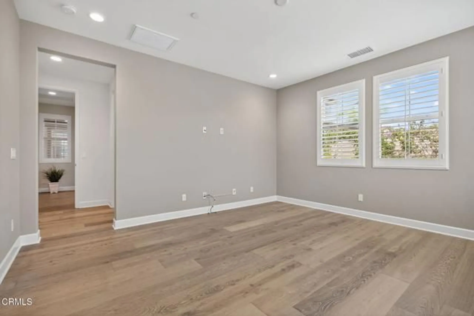 Property Slideshow image 28 of 78 | 2420 quartsite dr, Camarillo, CA, 93012