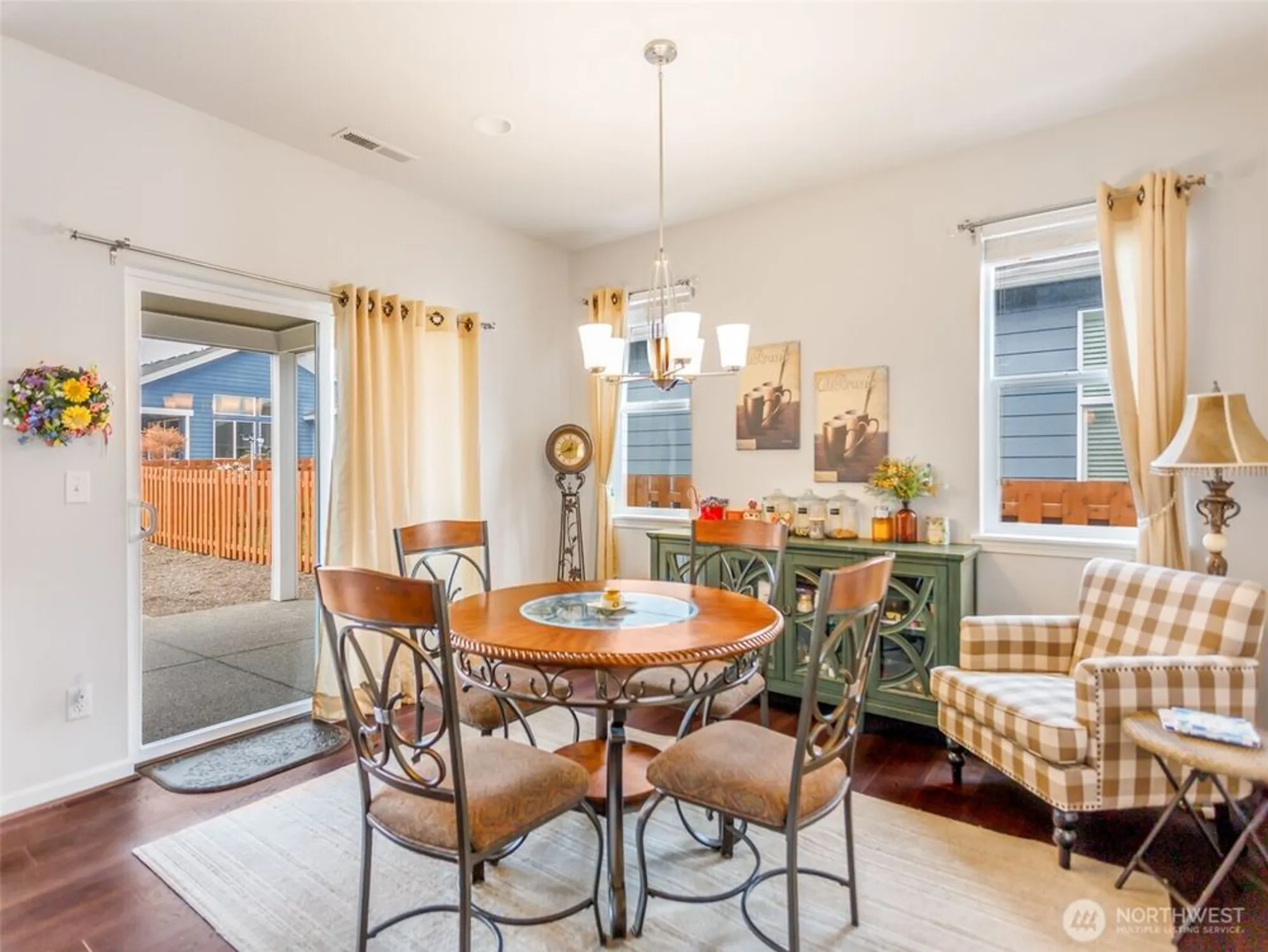 Property Slideshow image 5 of 23 | 3311 colville st, Lacey, WA, 98513