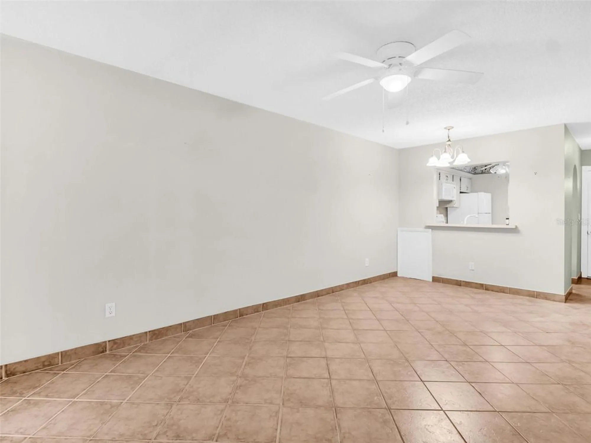 Property Slideshow image 8 of 62 | 3109 mission grove dr d, Palm Harbor, FL, 34684