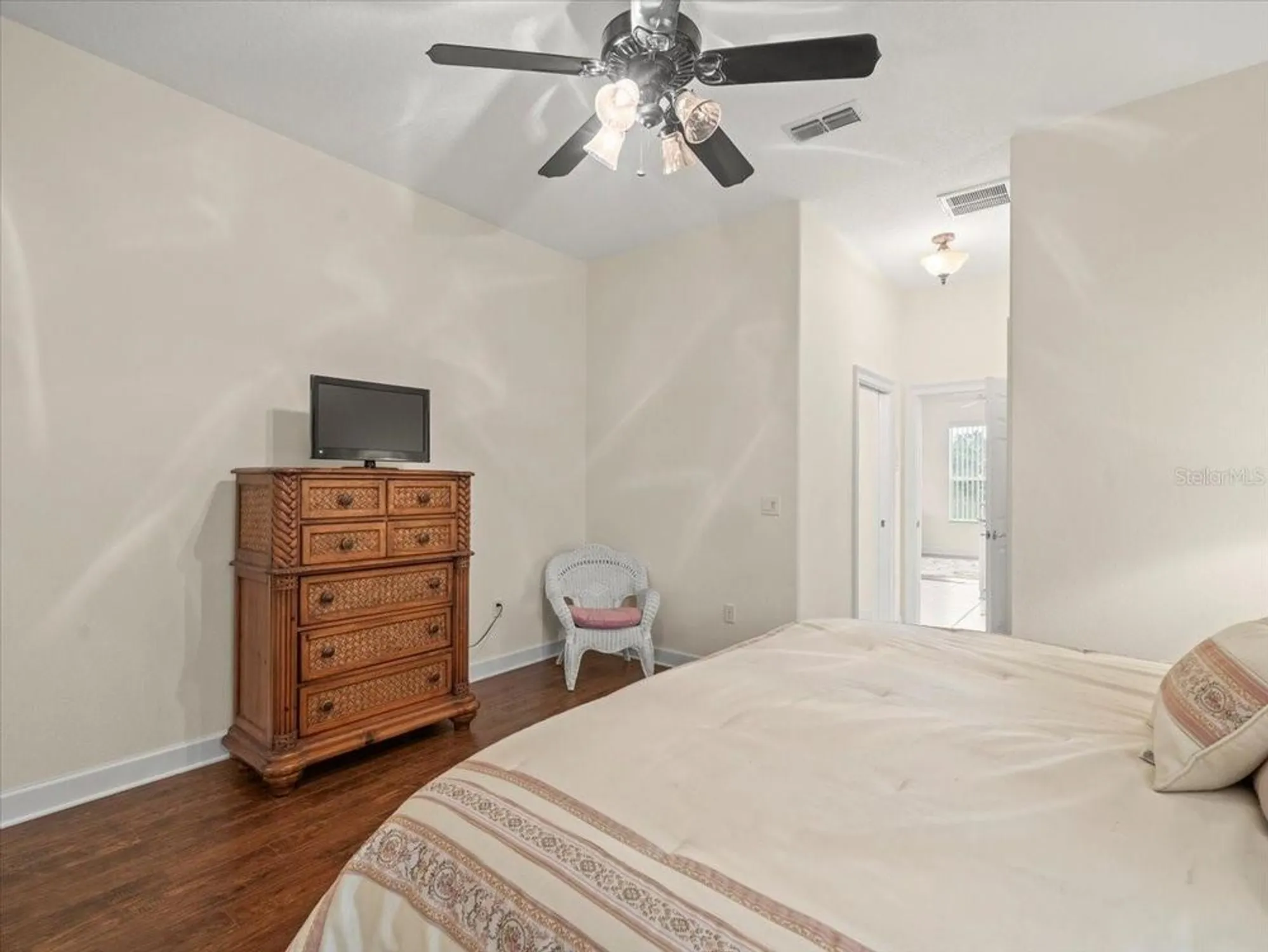 Property Slideshow image 41 of 87 | 9196 mississippi run, Weeki Wachee, FL, 34613