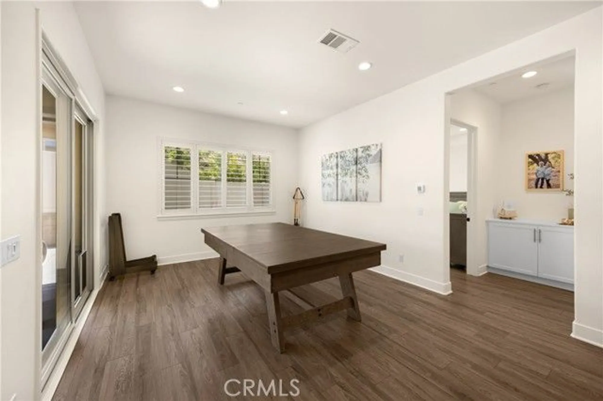 Property Slideshow image 32 of 68 | 11638 oakton way, Corona, CA, 92883