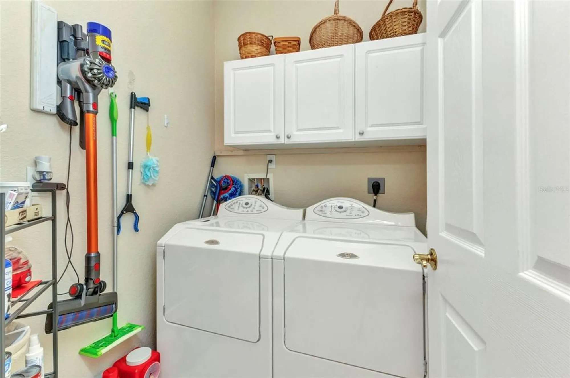 Property Slideshow image 24 of 47 | 24371 folkstone ave, Punta Gorda, FL, 33980