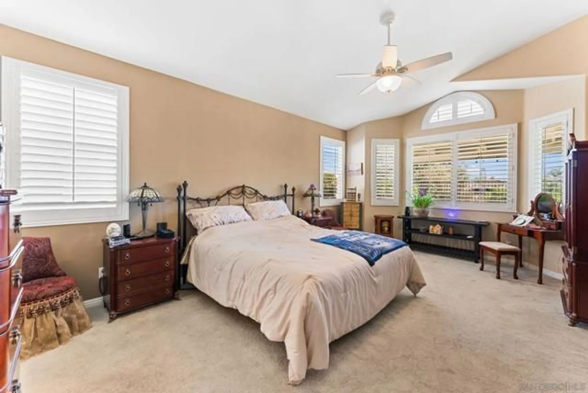 Property Slideshow image 17 of 49 | 40222 colony dr, Murrieta, CA, 92562