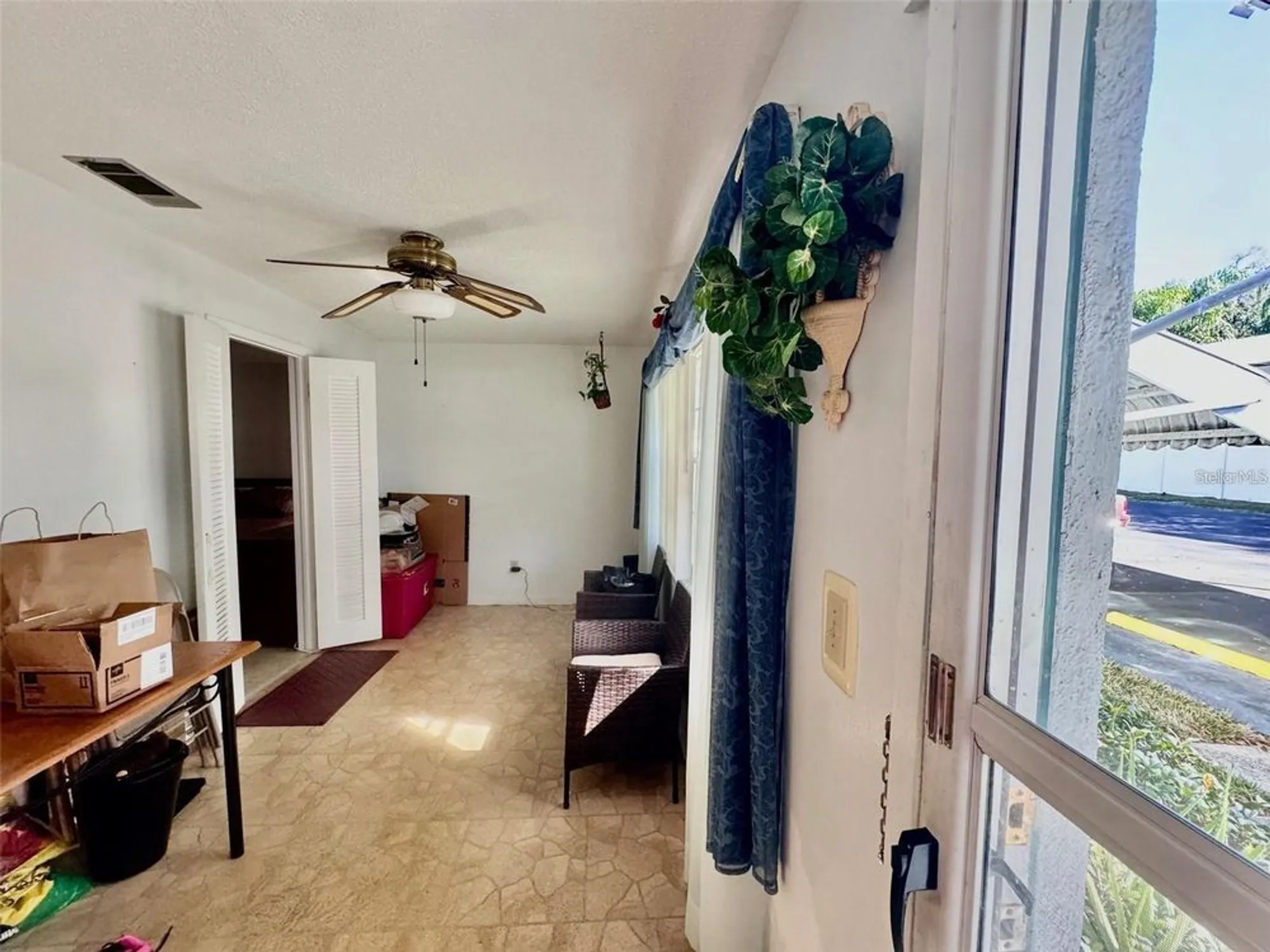 Property Slideshow image 15 of 17 | 5217 81st st n apt 3, St Petersburg, FL, 33709