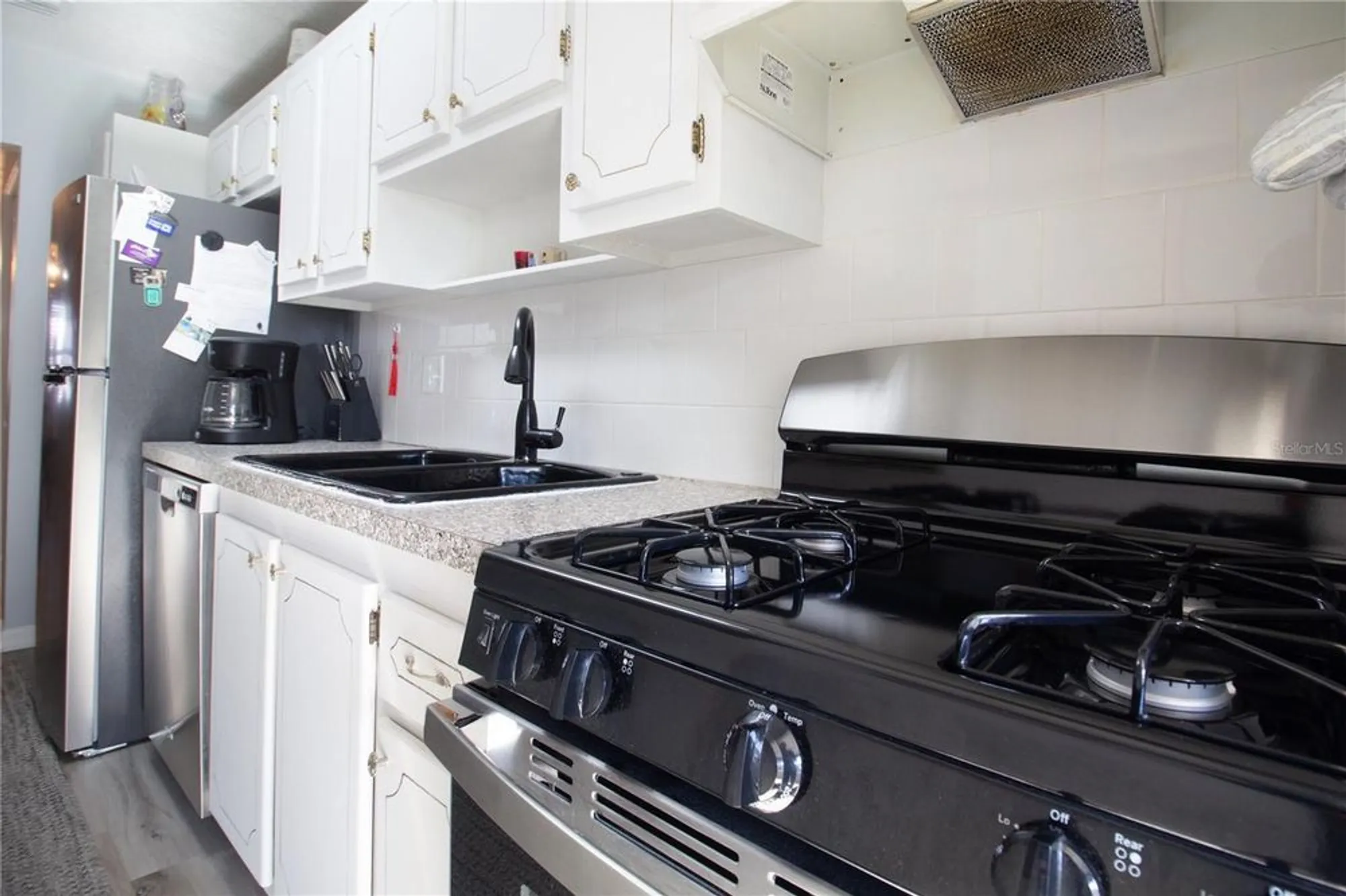 Property Slideshow image 9 of 25 | 5530 80th st n unit c201, St Petersburg, FL, 33709