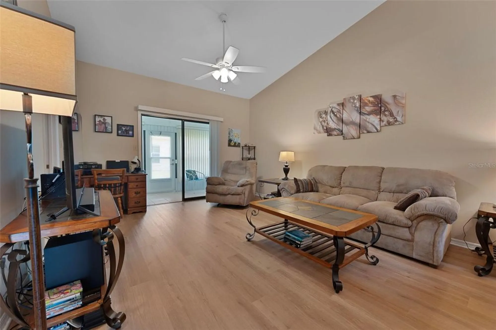 Property Slideshow image 3 of 14 | 6380 egret dr 22, Lakeland, FL, 33809