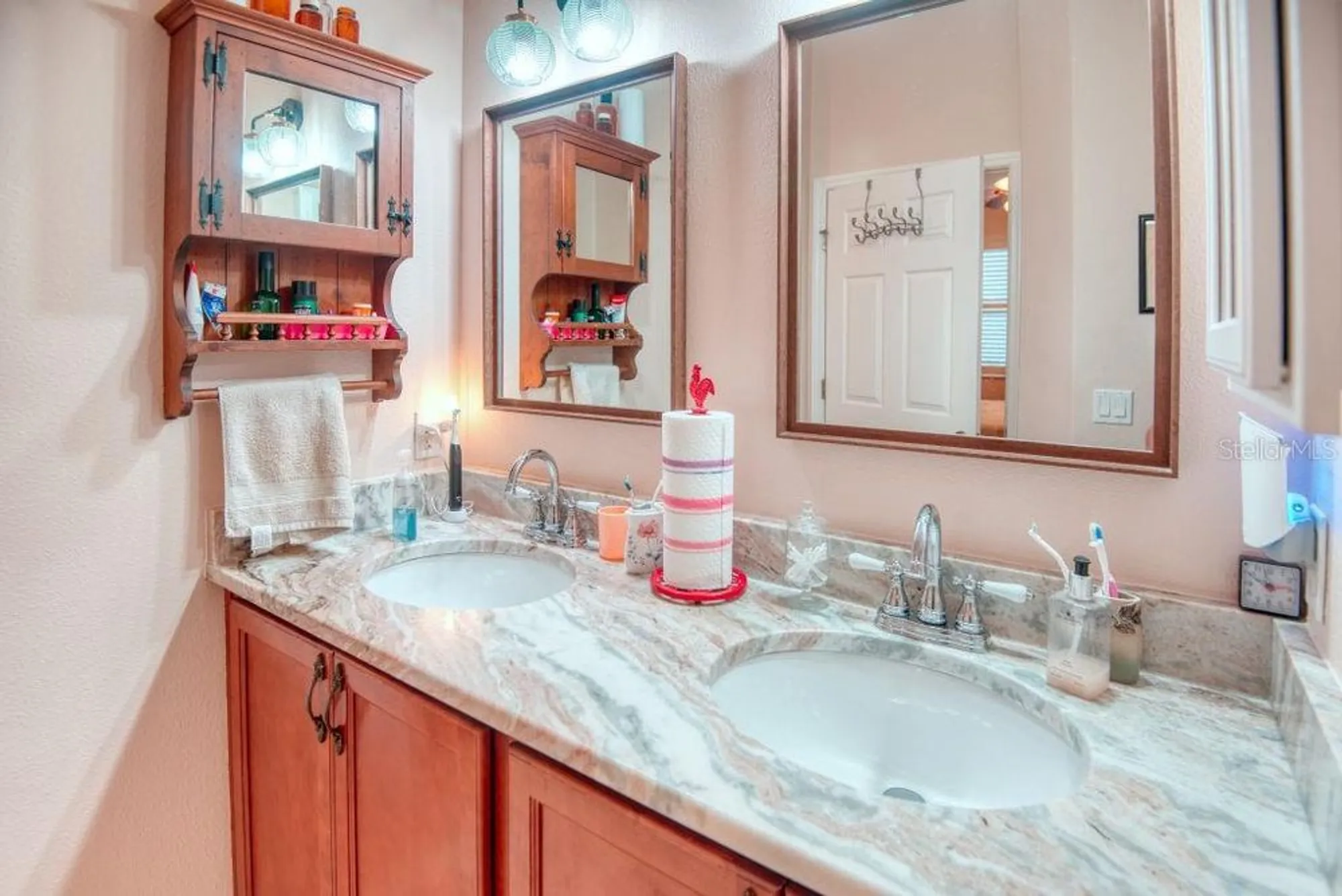 Property Slideshow image 25 of 61 | 640 grand canal dr, Kissimmee, FL, 34759