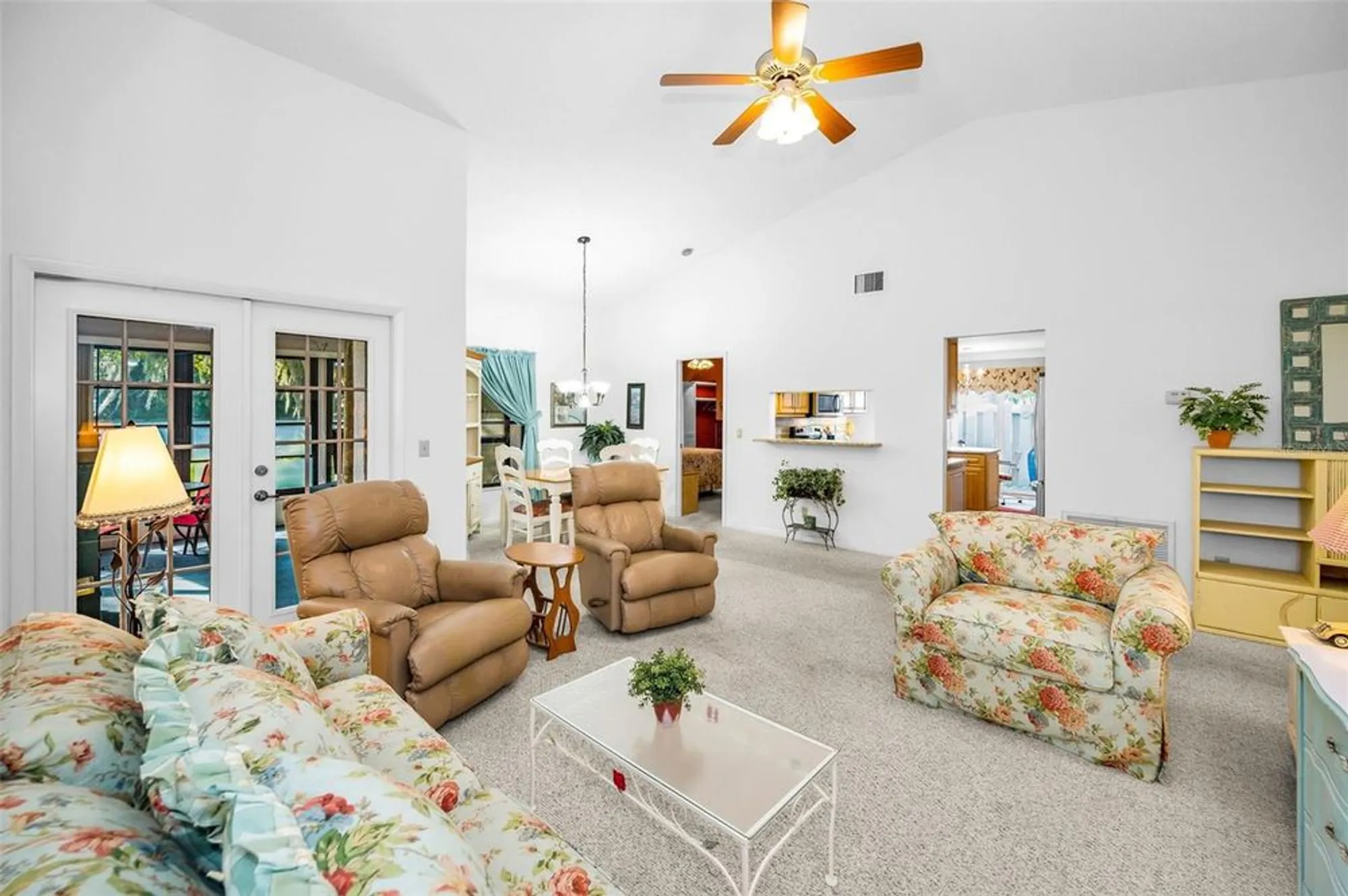 Property Slideshow image 8 of 74 | 11717 aspenwood dr, New Port Richey, FL, 34654