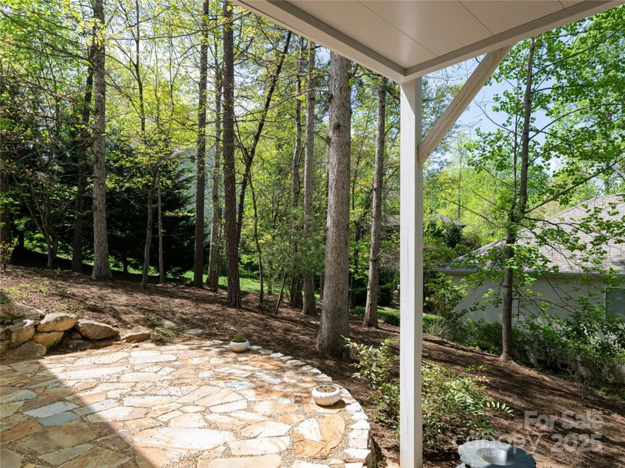 Property Slideshow image 31 of 42 | 11 larue ct, Biltmore Lake, NC, 28715