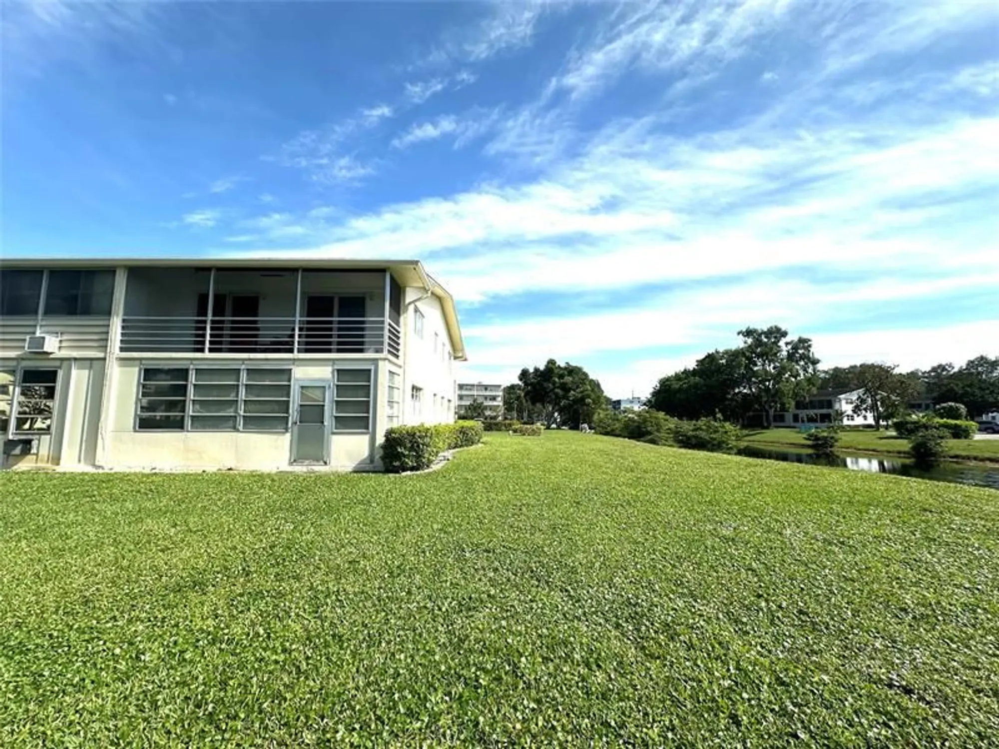 Property Slideshow image 23 of 54 | 368 oakridge t # 368, Deerfield Beach, FL, 33442