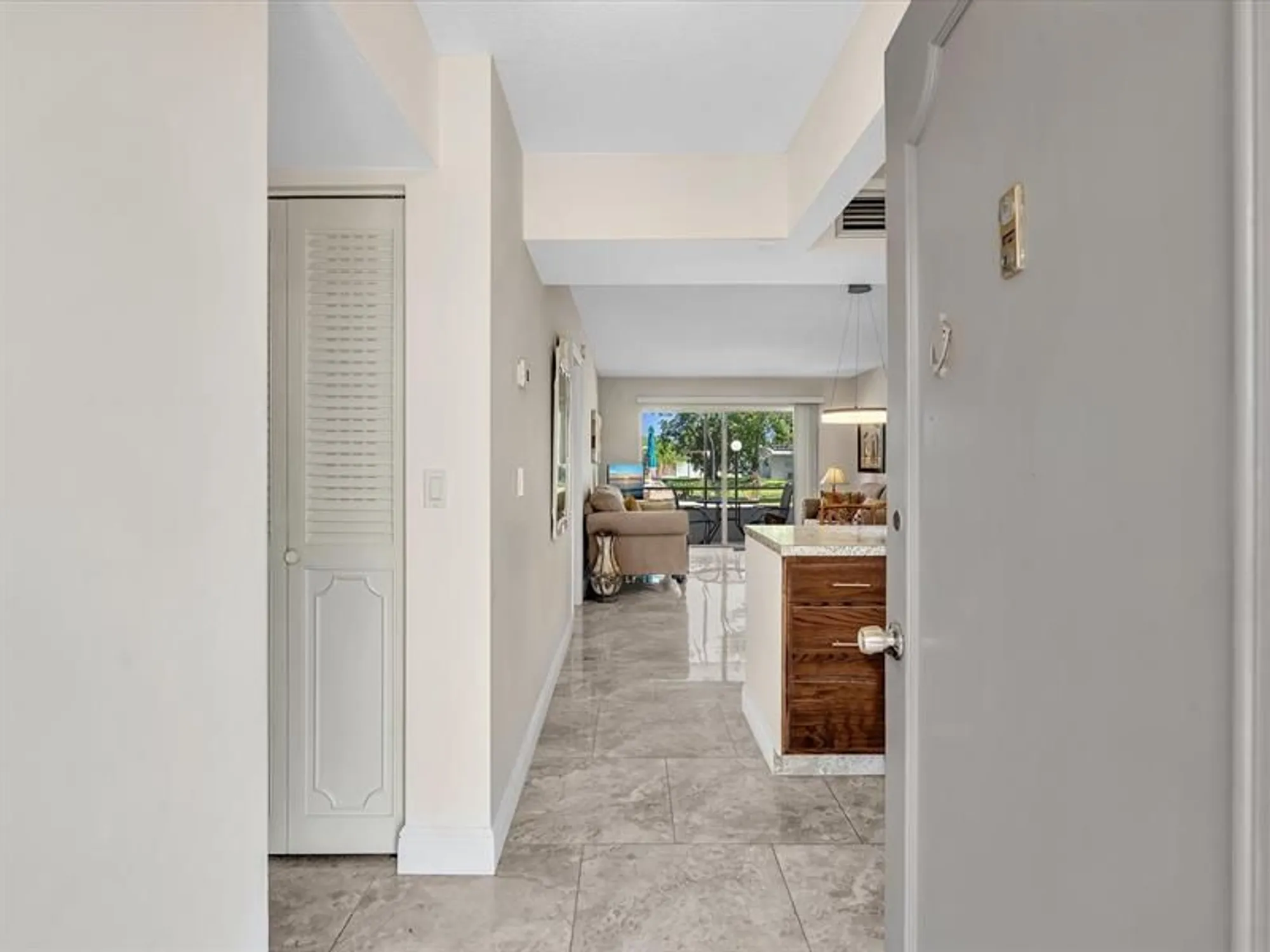 Property Slideshow image 5 of 41 | 2801 nw 47th ter apt 106, Lauderdale Lakes, FL, 33313
