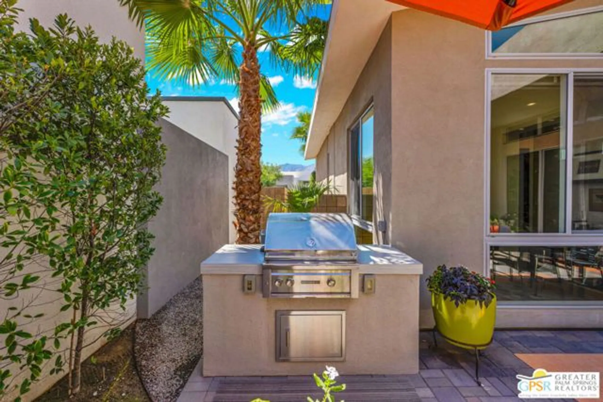 Property Slideshow image 21 of 43 | 1136 cyan ln, Palm Springs, CA, 92262