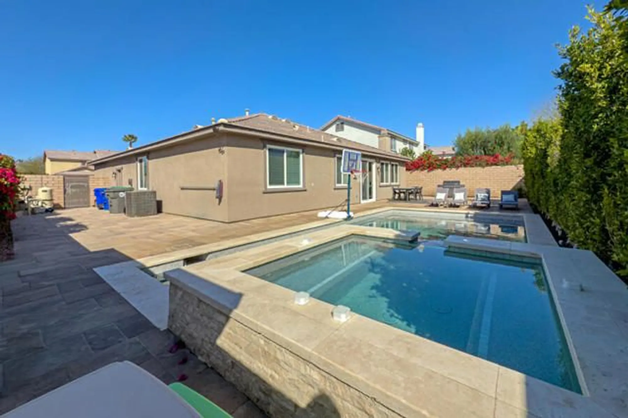 Property Slideshow image 27 of 54 | 43784 riunione pl, Indio, CA, 92203