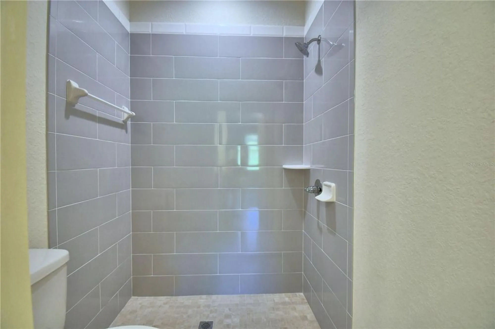 Property Slideshow image 17 of 73 | 1709 linz ct, Winter Haven, FL, 33884