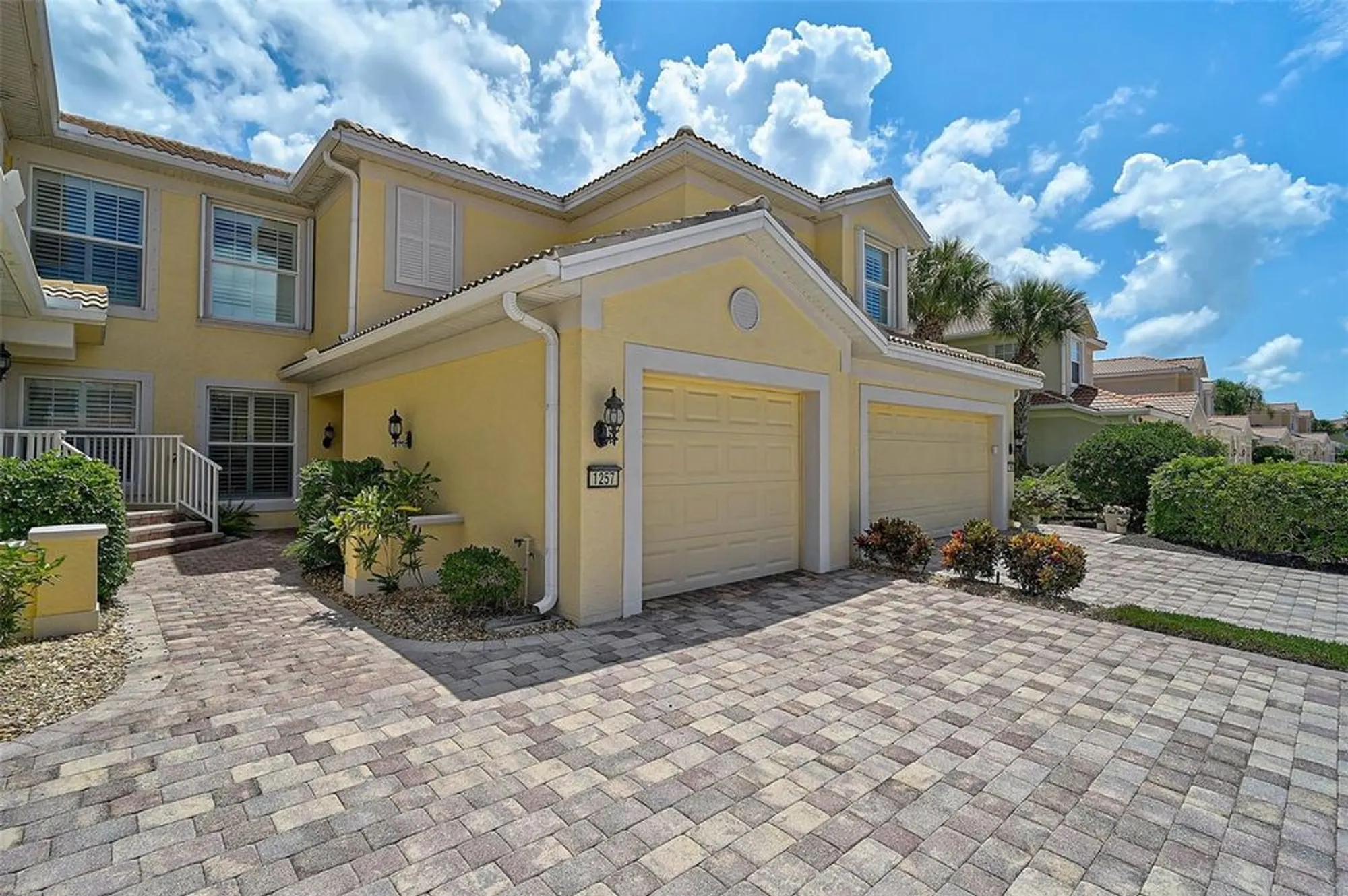 Property Slideshow image 3 of 38 | 1257 burgos dr 302, Sarasota, FL, 34238