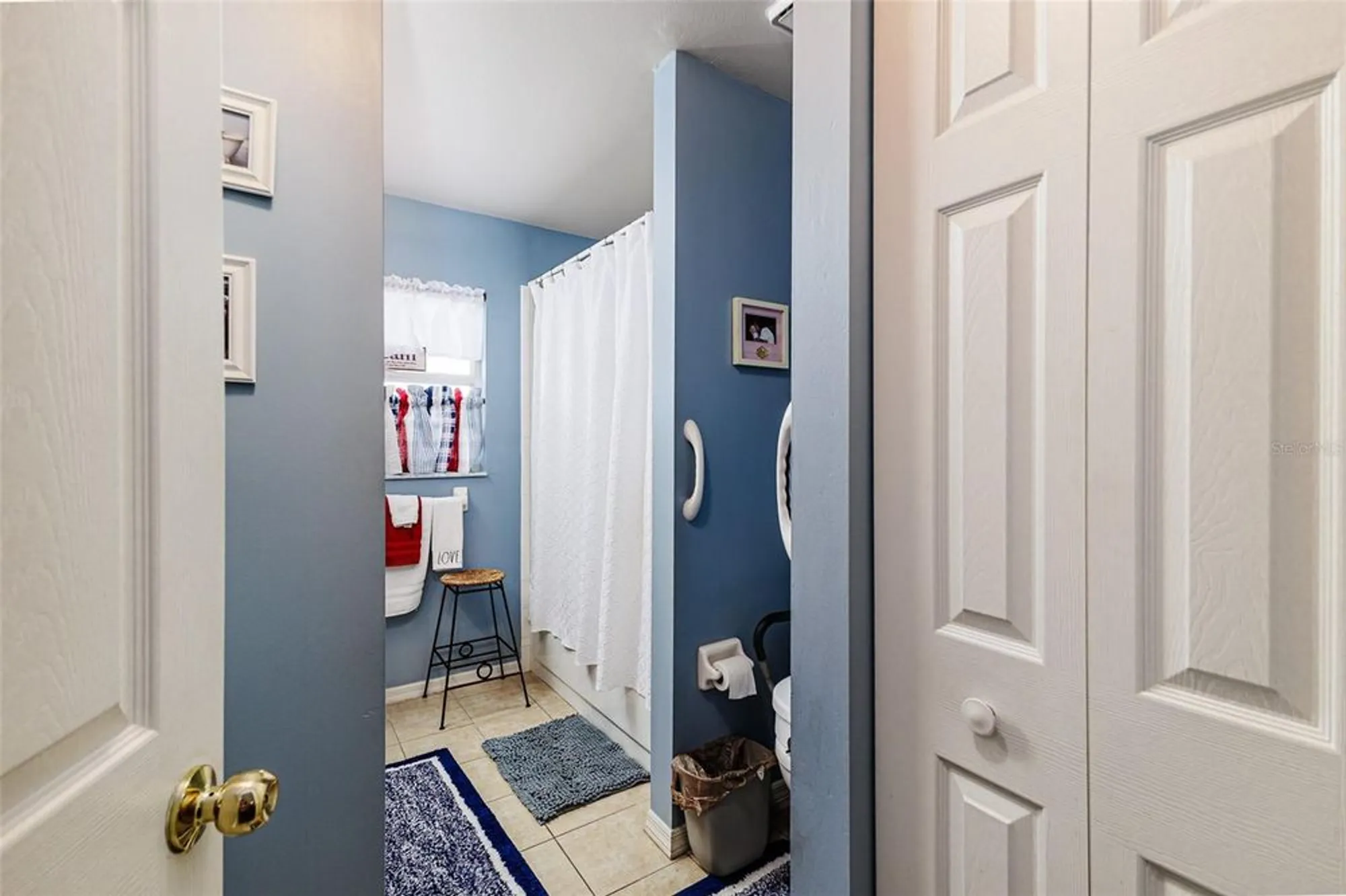 Property Slideshow image 18 of 29 | 1836 prairie dunes cir, Lakeland, FL, 33810