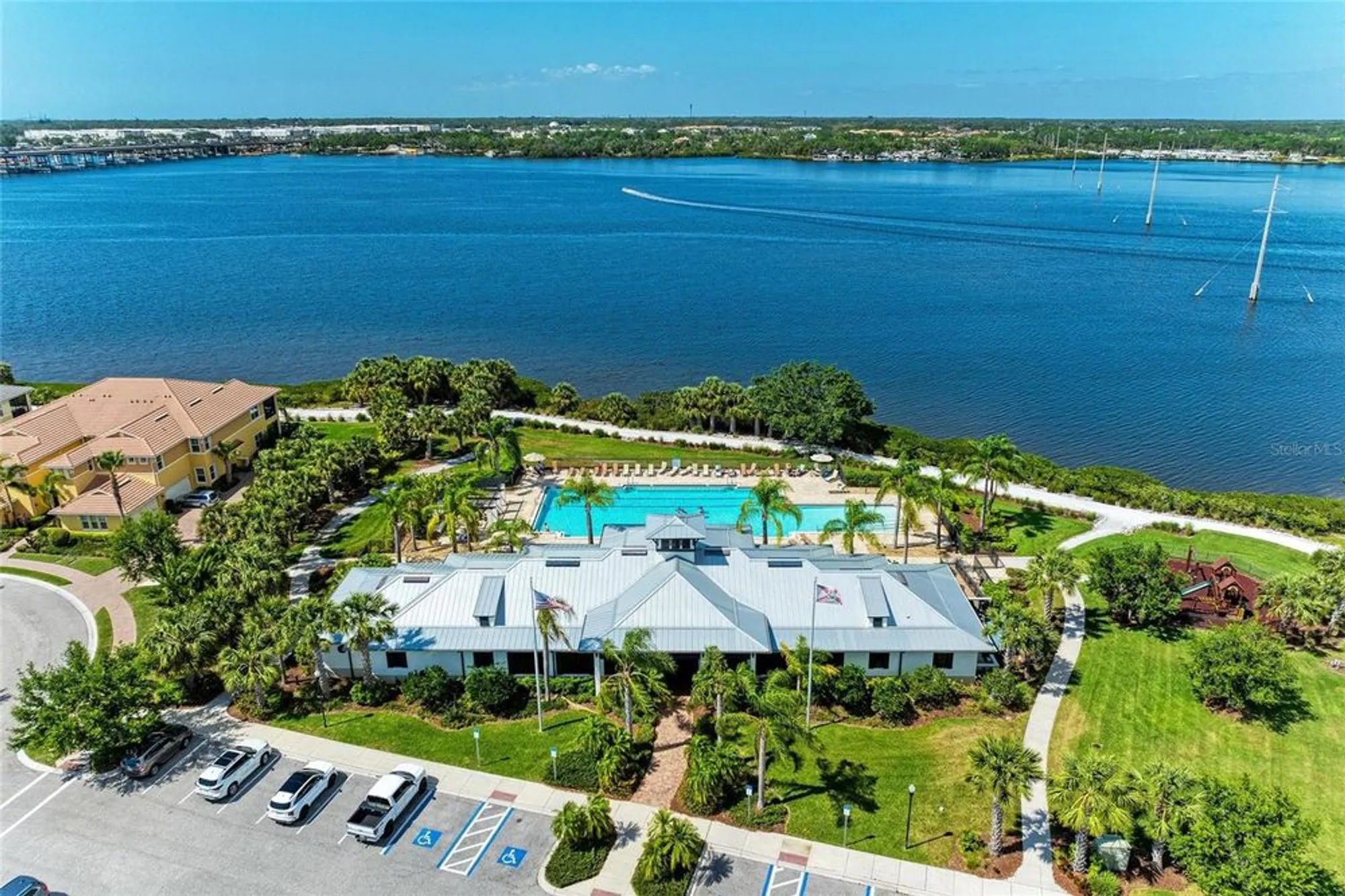 Property Slideshow image 46 of 57 | 1010 tidewater shores loop 304, Bradenton, FL, 34208