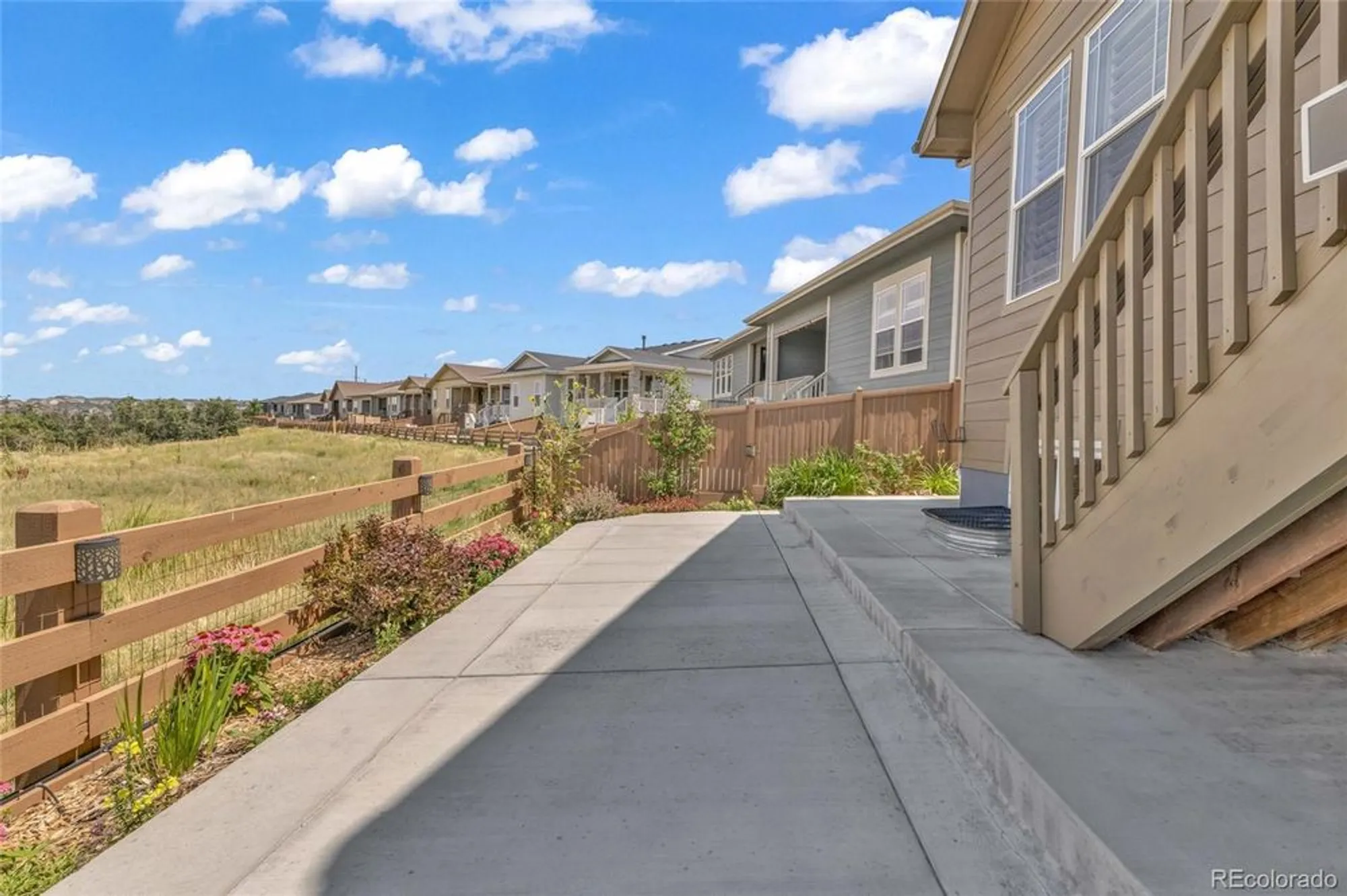 Property Slideshow image 17 of 28 | 4365 hidden gulch rd, Castle Rock, CO, 80104
