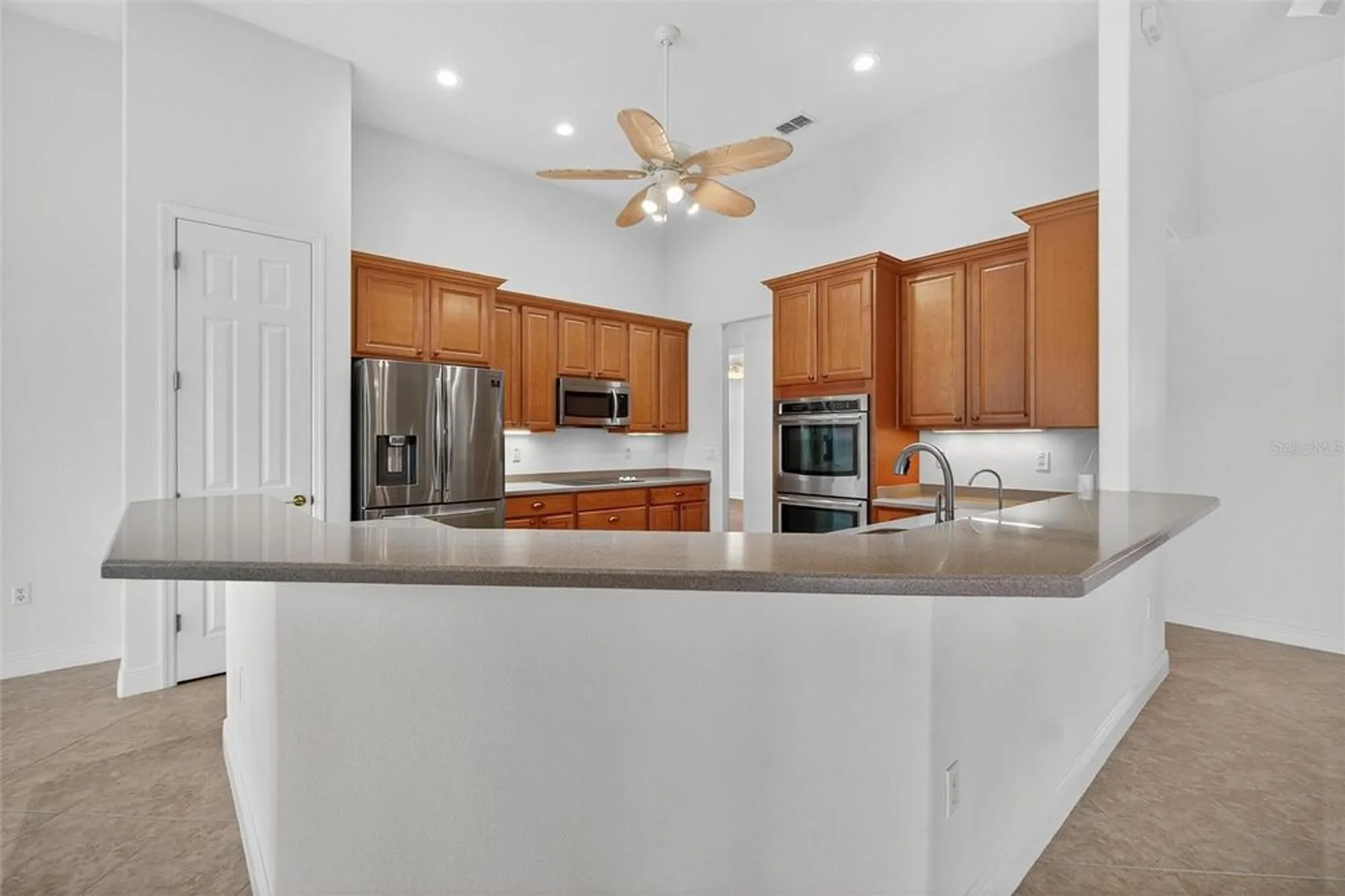 Property Slideshow image 15 of 67 | 469 sorrento rd, Kissimmee, FL, 34759