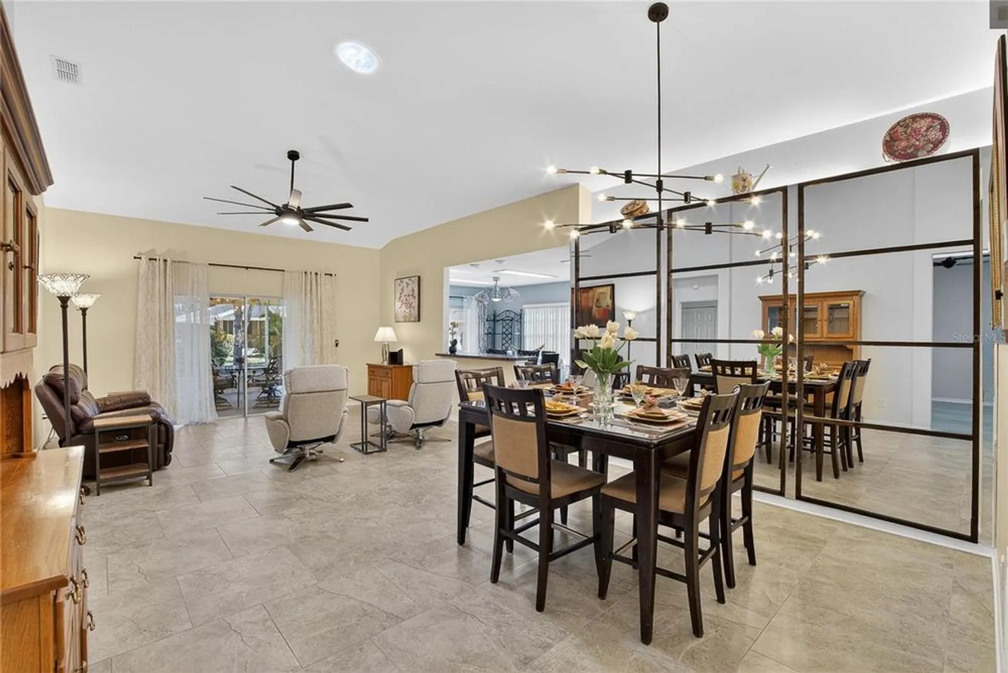 Property Slideshow image 21 of 51 | 804 mccallister ave, Sun City Center, FL, 33573