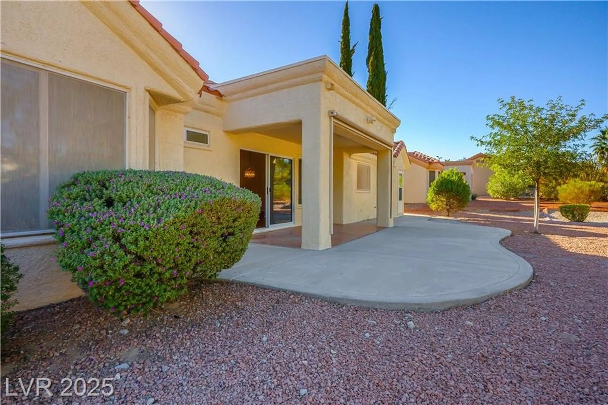 Property Slideshow image 20 of 27 | 2413 totem pole ct, Las Vegas, NV, 89134