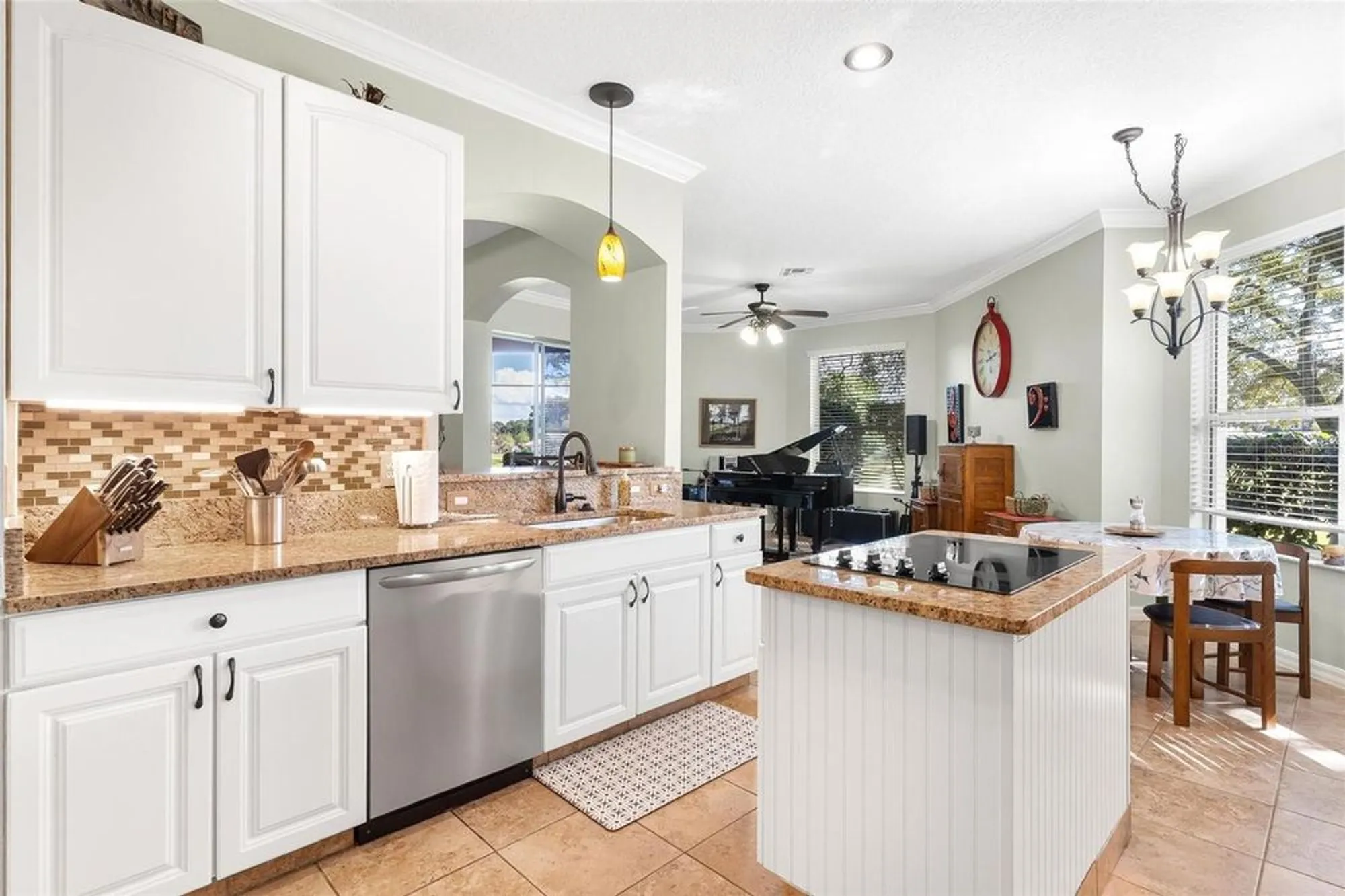 Property Slideshow image 29 of 58 | 39342 harbor hills blvd, Lady Lake, FL, 32159