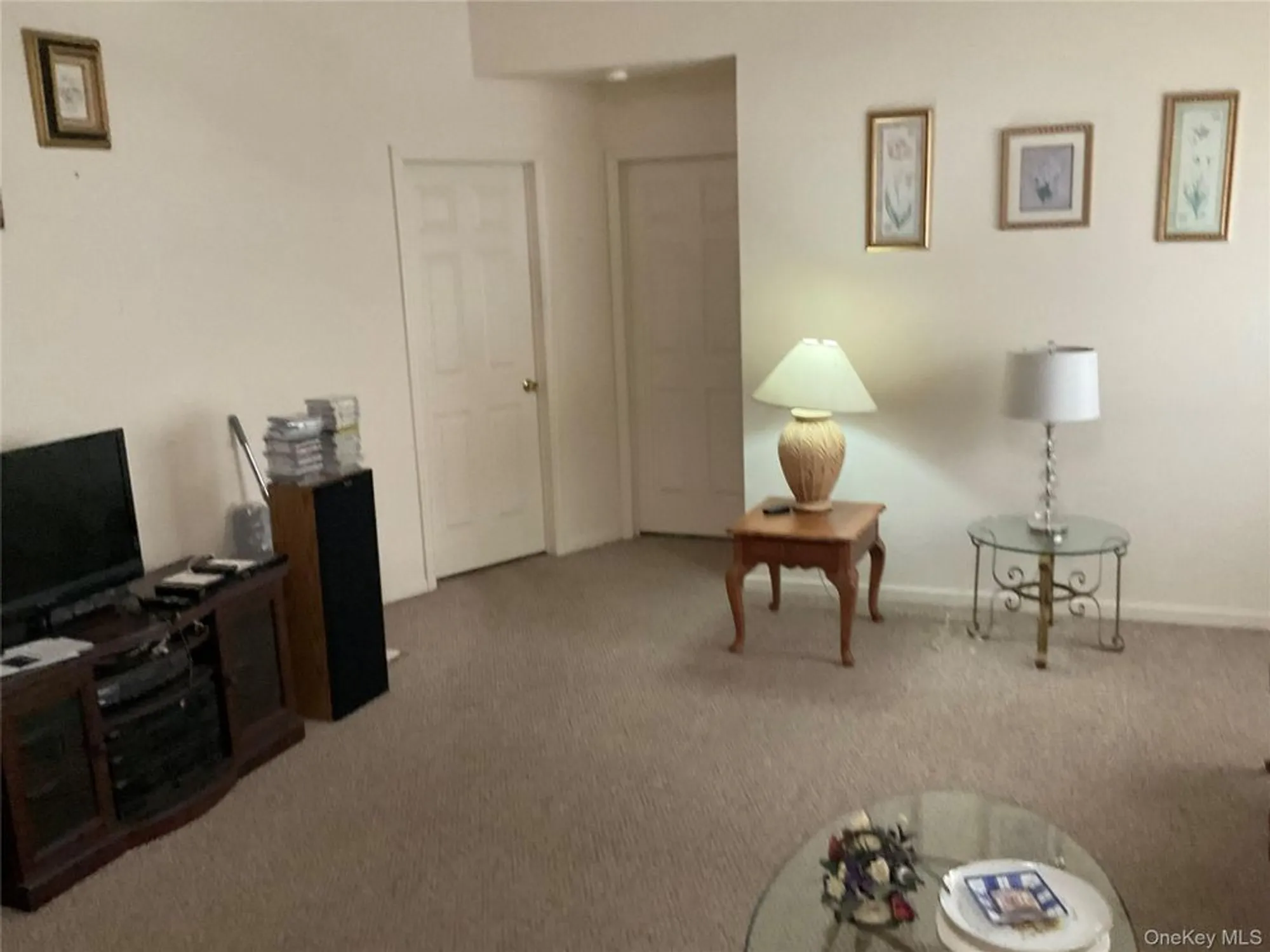 Property Slideshow image 8 of 24 | 409 village cir, Manorville, NY, 11949