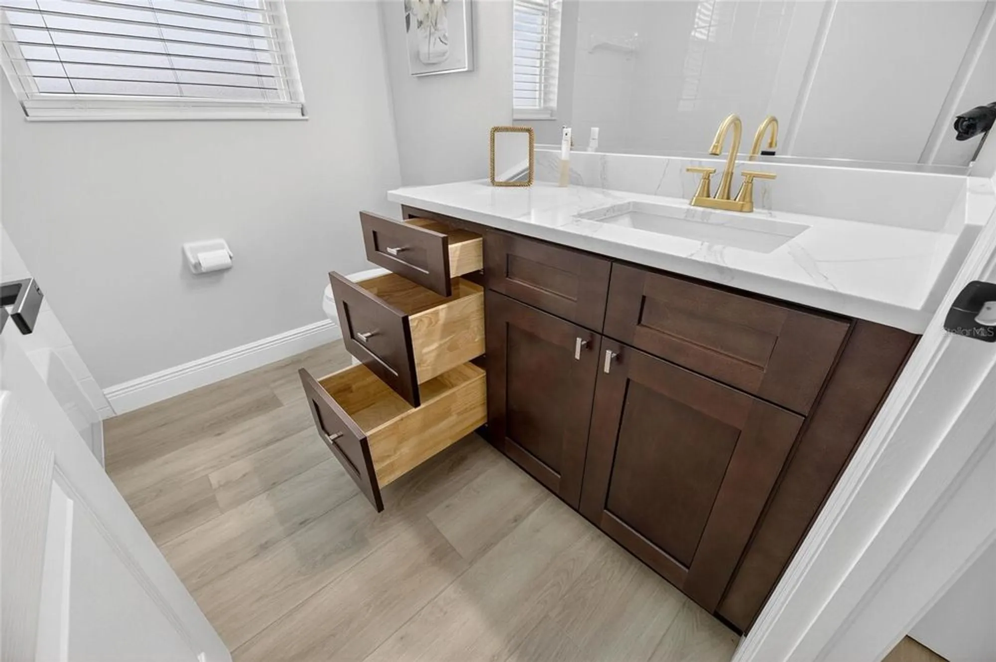 Property Slideshow image 26 of 49 | 1103 villeroy dr, Sun City Center, FL, 33573