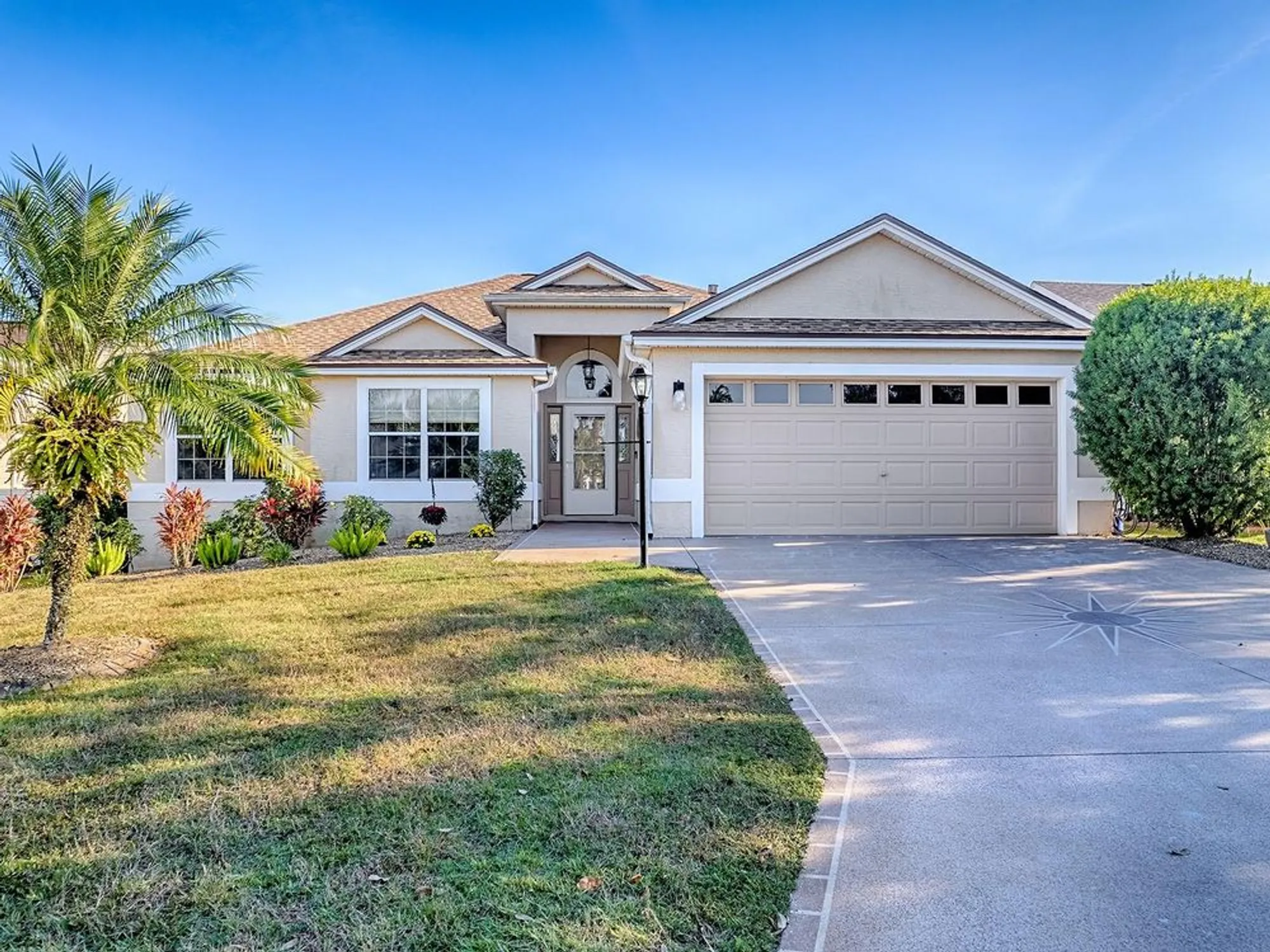 Property Slideshow image 1 of 32 | 470 monetta ln, The Villages, FL, 32162