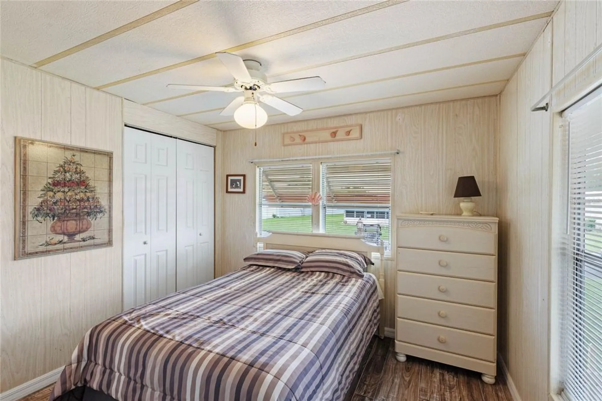 Property Slideshow image 16 of 27 | 805 royal palm ave, The Villages, FL, 32159