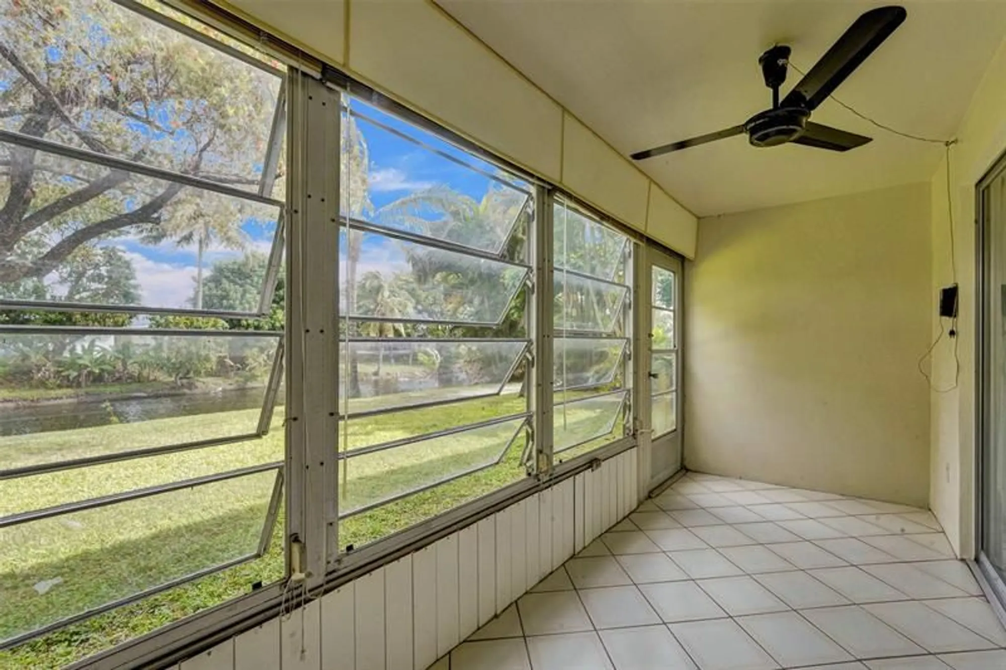 Property Slideshow image 28 of 60 | 7605 nw 5th pl apt 103, Margate, FL, 33063