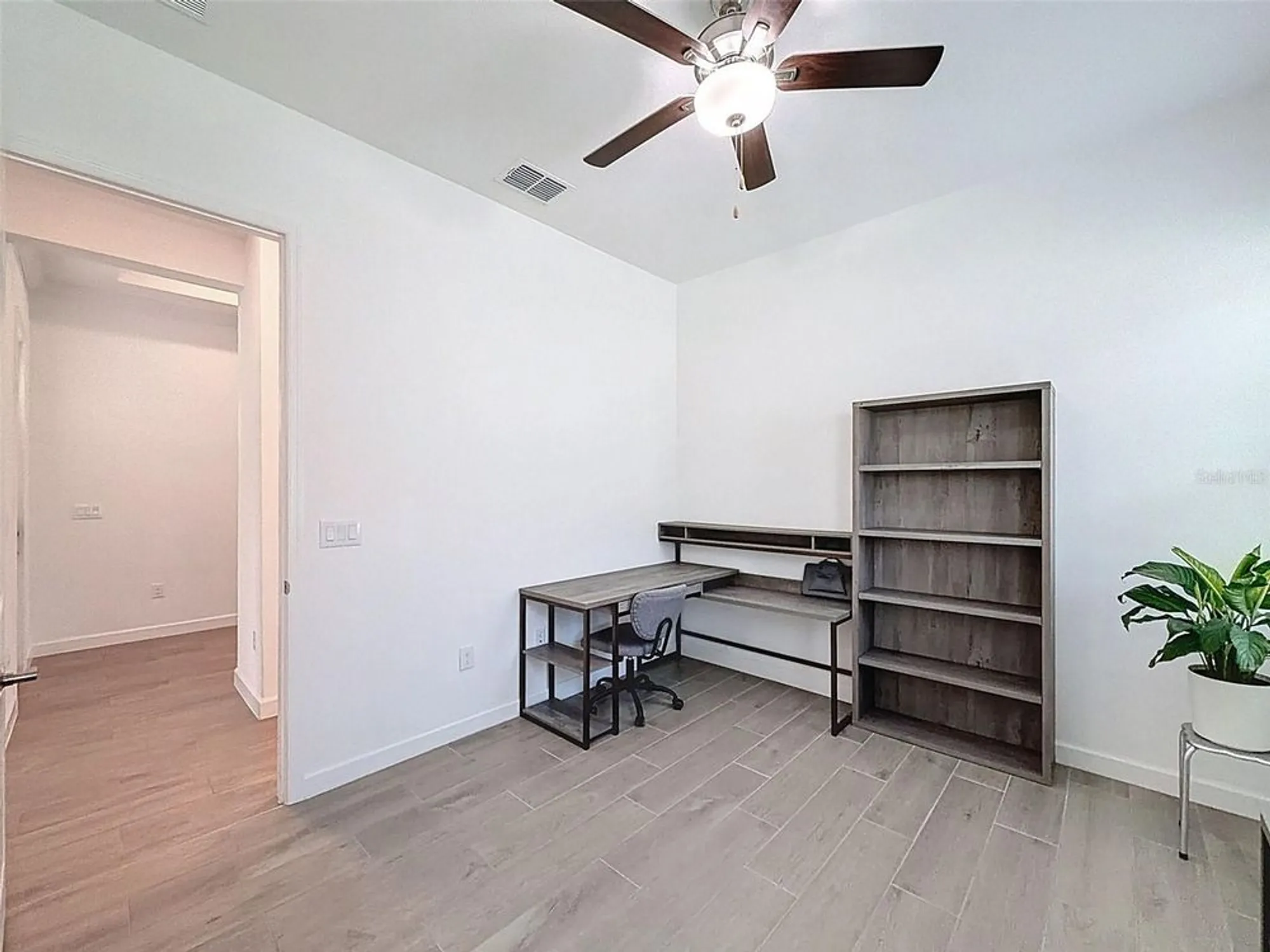 Property Slideshow image 46 of 70 | 17301 scuba crest st, Wimauma, FL, 33598