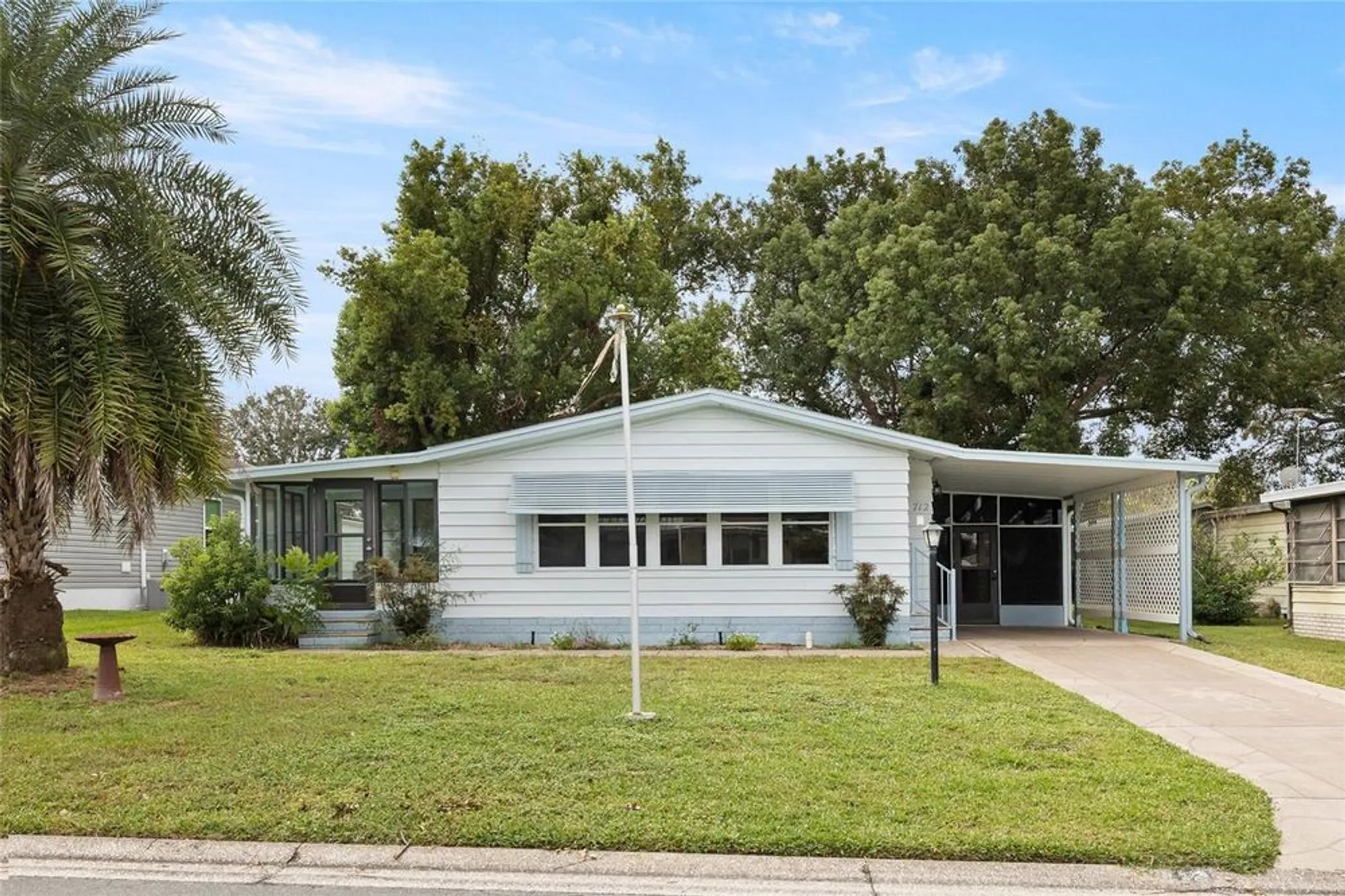 Property Slideshow image 2 of 27 | 712 jason dr, The Villages, FL, 32159