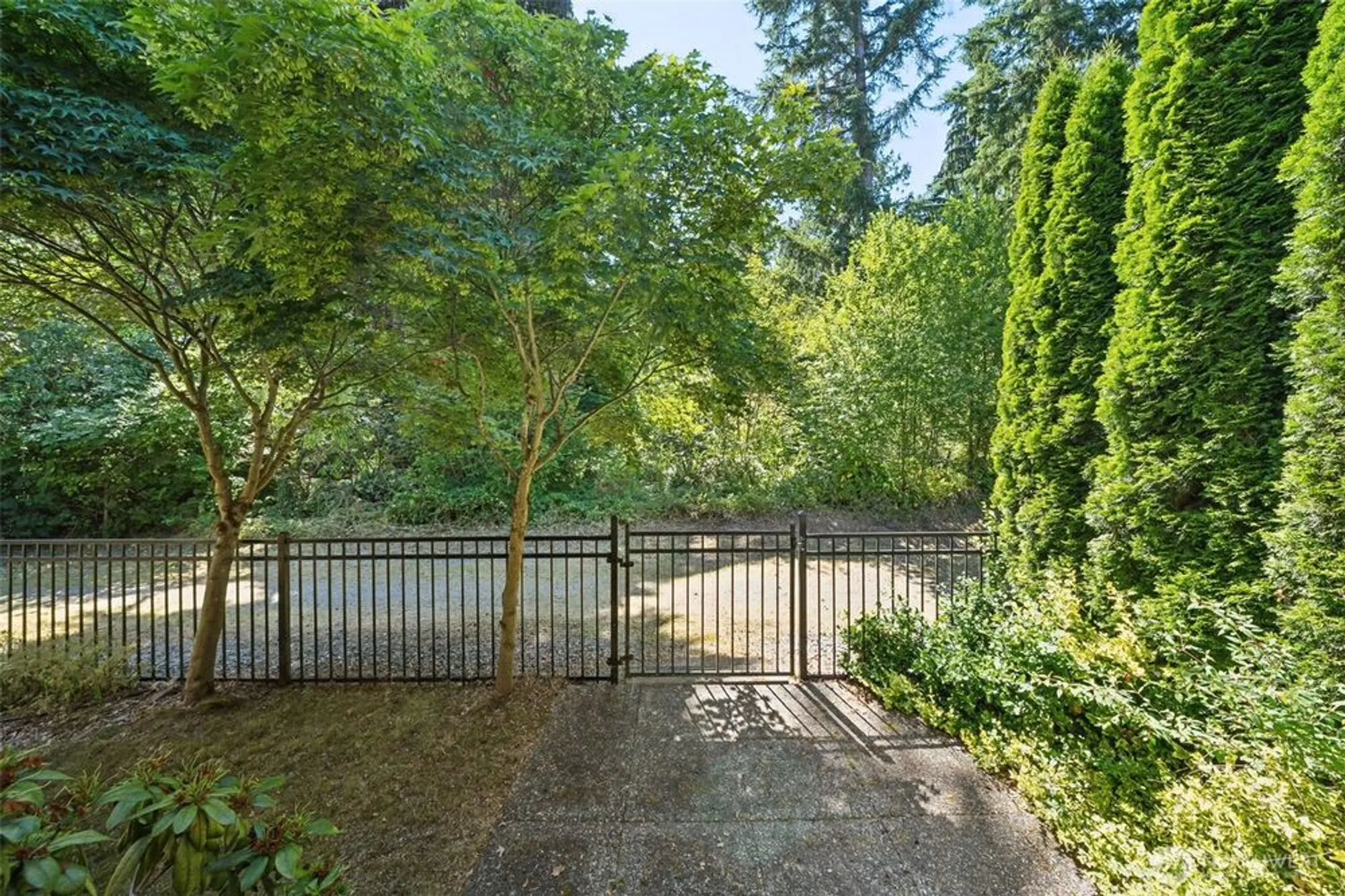 Property Slideshow image 30 of 35 | 14714 knoll park ct, Bonney Lake, WA, 98391