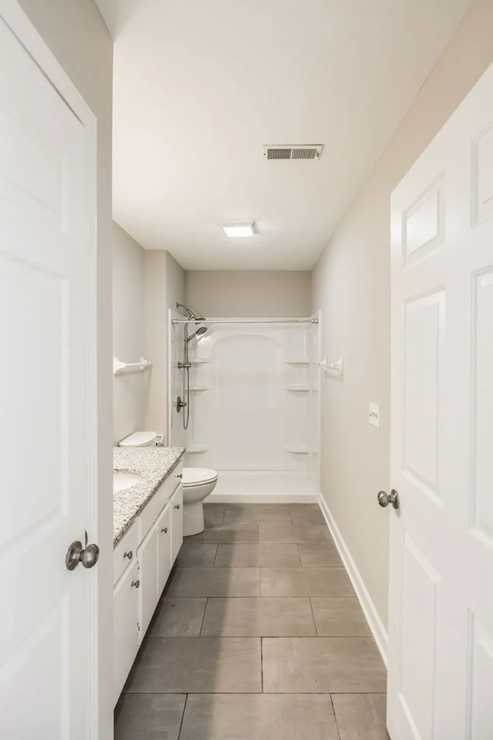 Property Slideshow image 16 of 37 | 260 cana cir, Nashville, TN, 37205