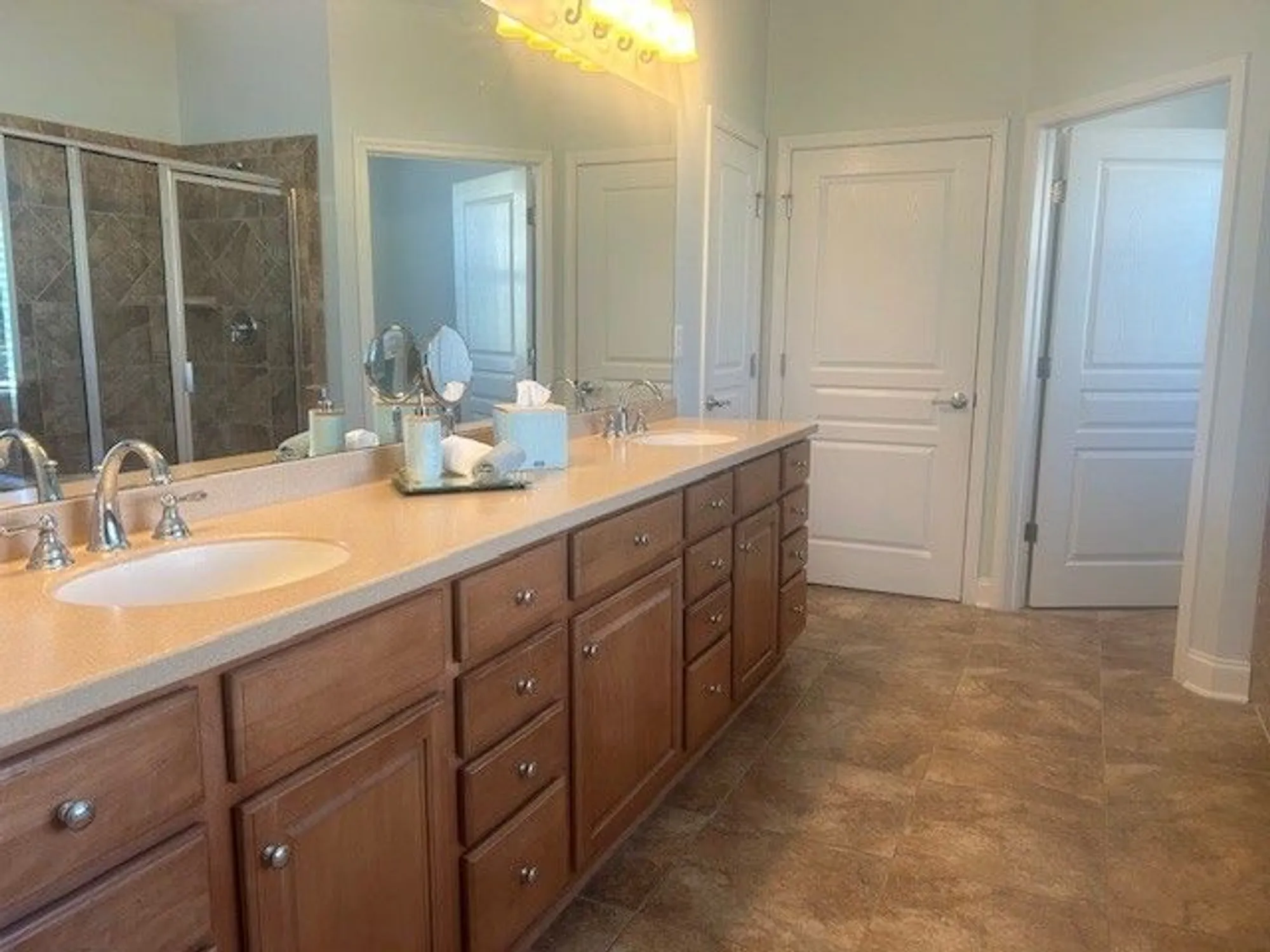 Property Slideshow image 37 of 56 | 255 antebellum ln, Mount Juliet, TN, 37122