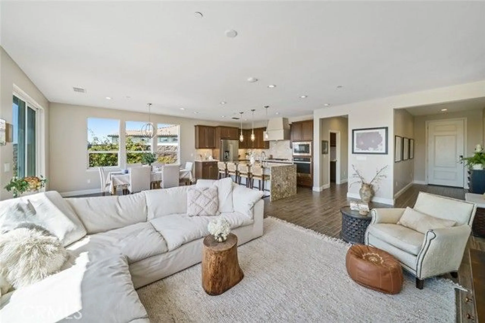 Property Slideshow image 7 of 75 | 1245 justin ln, Nipomo, CA, 93444