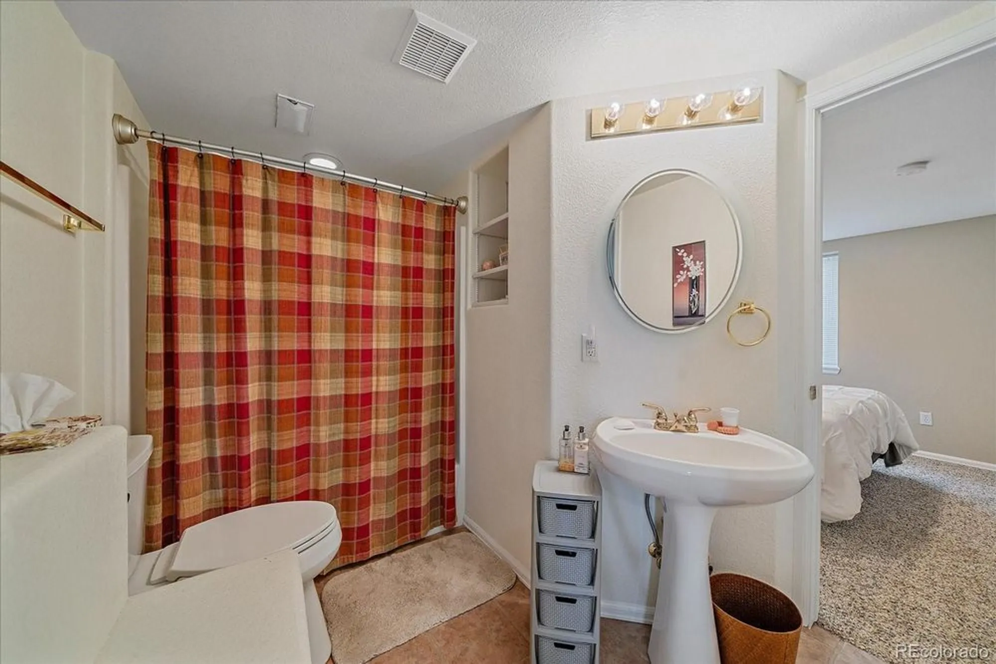 Property Slideshow image 29 of 33 | 23649 e otero dr, Aurora, CO, 80016