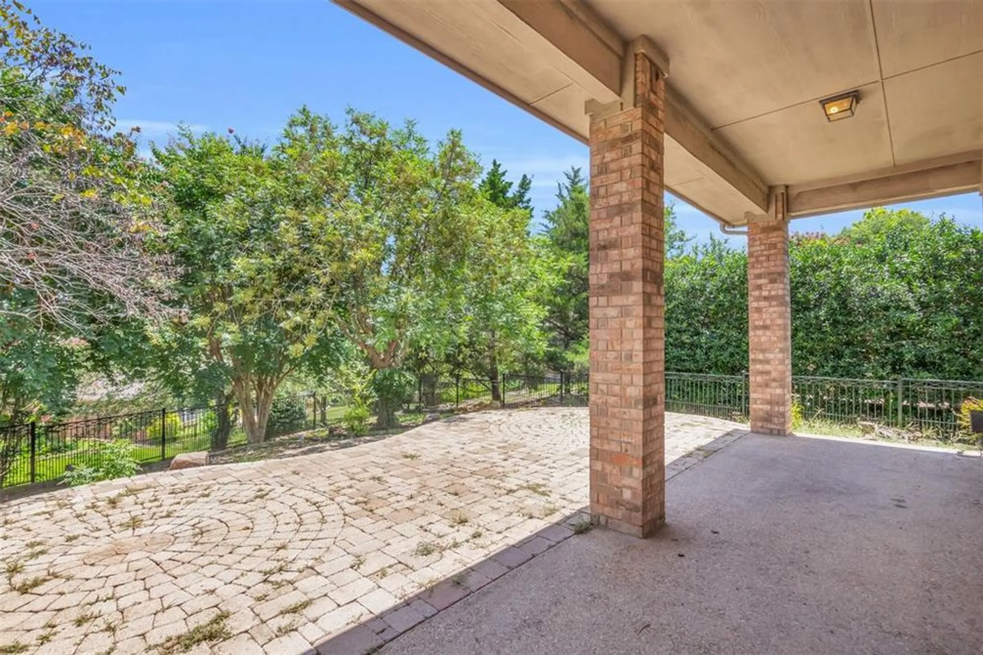 Property Slideshow image 26 of 29 | 654 scenic ranch cir, Fairview, TX, 75069