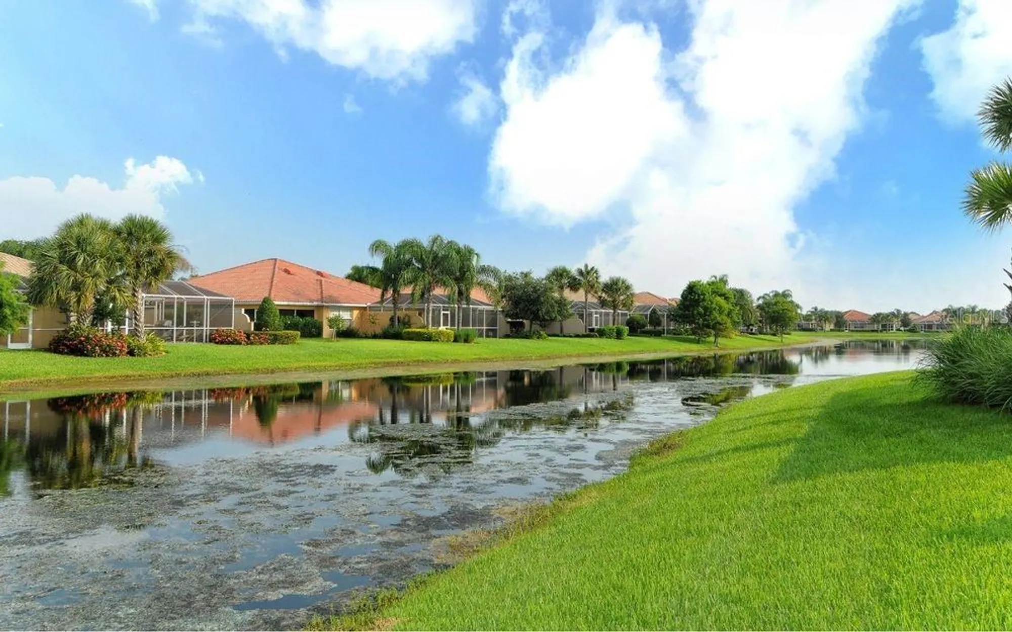 Property Slideshow image 11 of 54 | 1707 burgos dr, Sarasota, FL, 34238