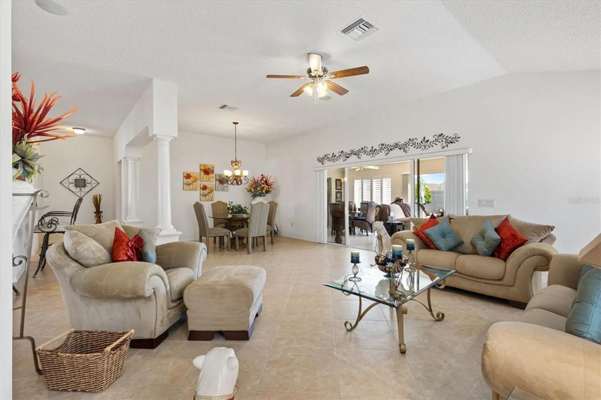 Property Slideshow image 14 of 37 | 552 society hill cir, The Villages, FL, 32162