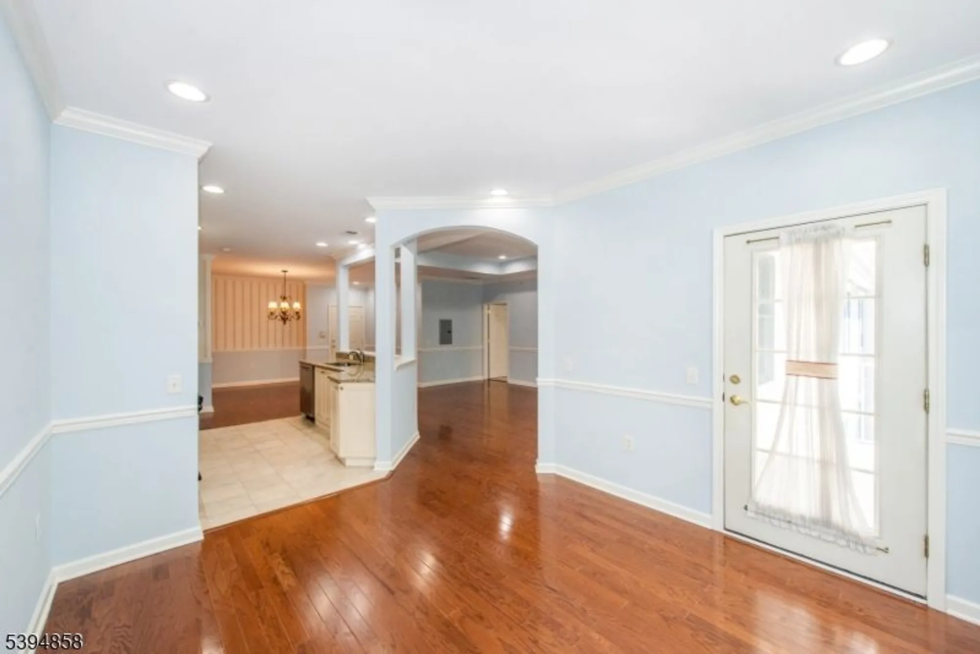 Property Slideshow image 7 of 20 | 29 ridgeview ln, Mount Arlington, NJ, 07856